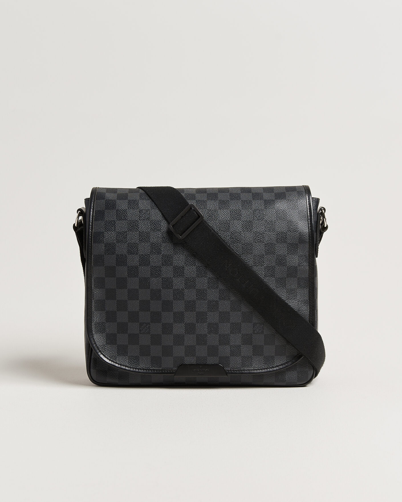 Men | Pre-Owned & Vintage Bags | Louis Vuitton Pre-Owned | Daniel MM Shoulder Bag Damier Graphite