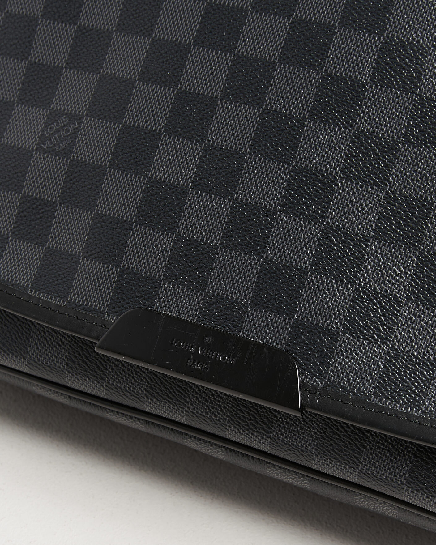 Men | Pre-Owned & Vintage Bags | Louis Vuitton Pre-Owned | Daniel MM Shoulder Bag Damier Graphite