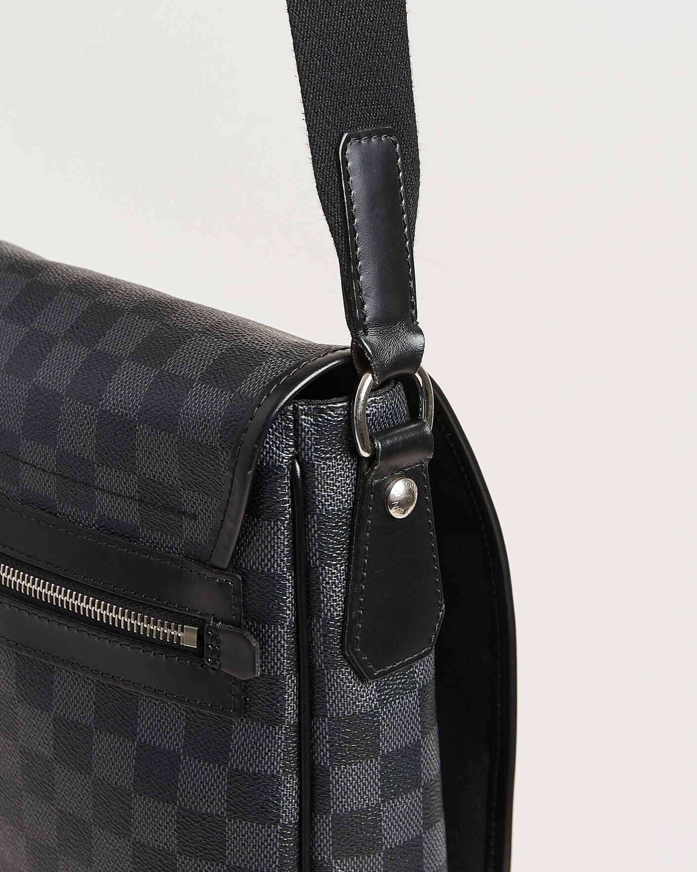 Men | Pre-Owned & Vintage Bags | Louis Vuitton Pre-Owned | Daniel MM Shoulder Bag Damier Graphite