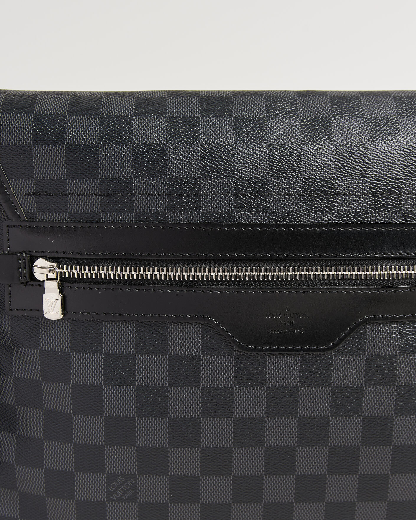 Men | Pre-Owned & Vintage Bags | Louis Vuitton Pre-Owned | Daniel MM Shoulder Bag Damier Graphite