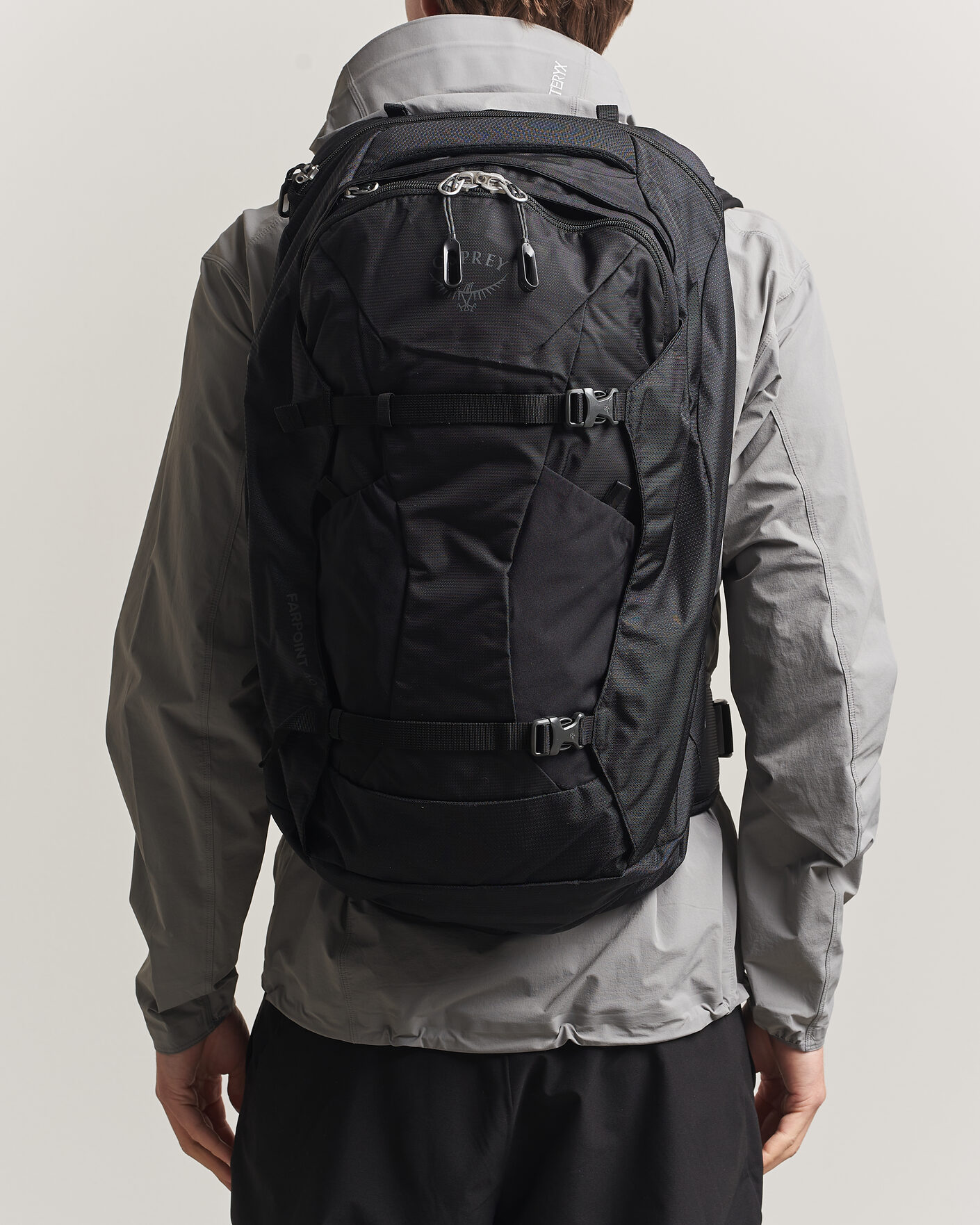 Men | Bags | Osprey | Farpoint 40 Black
