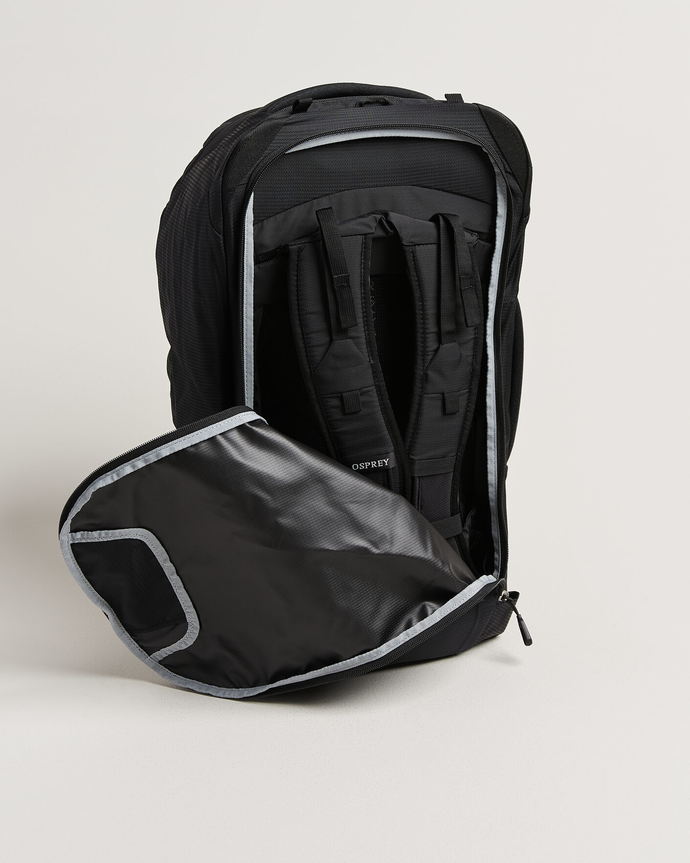 Men | Bags | Osprey | Farpoint 40 Black