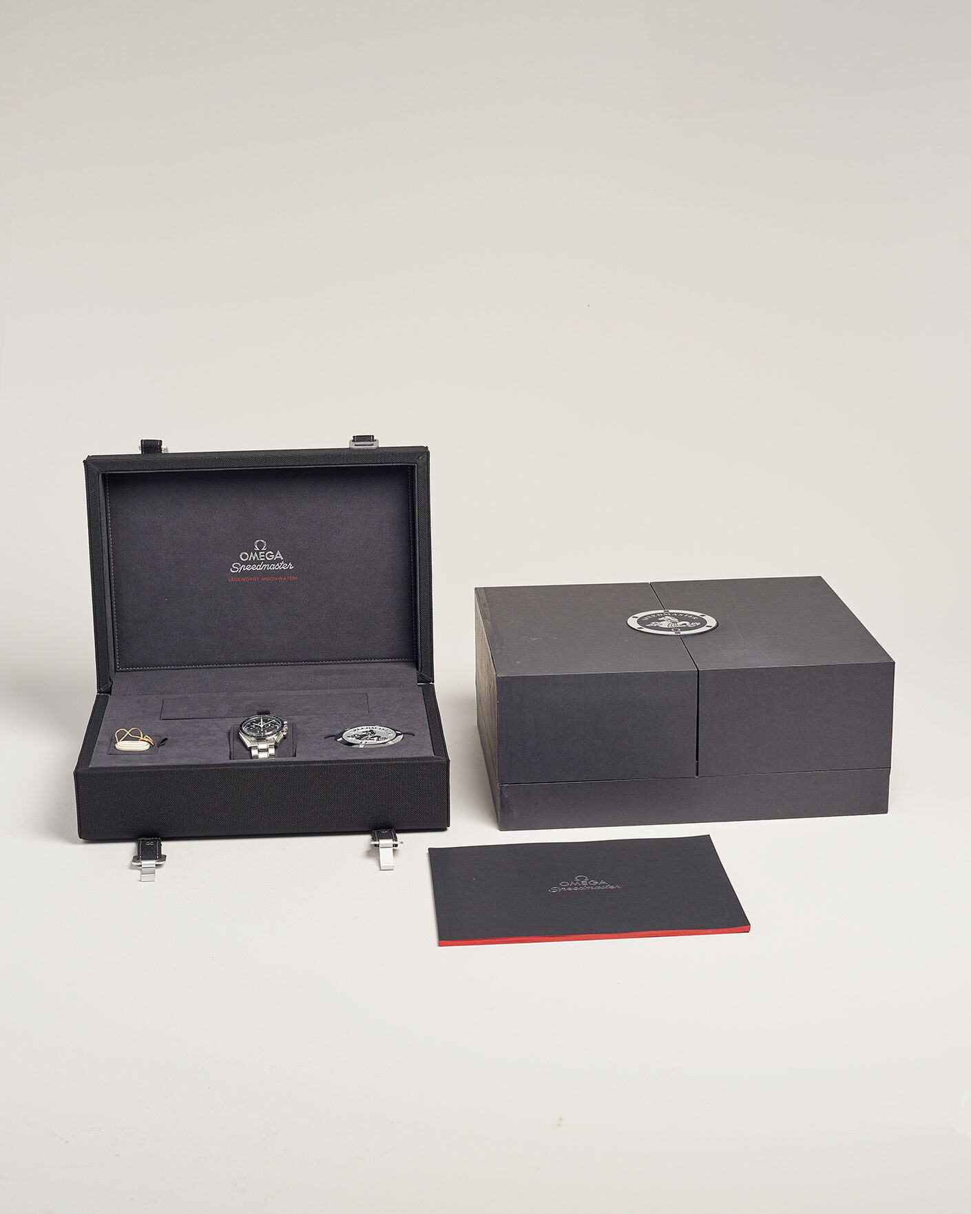 Men | Omega Pre-Owned Speedmaster PRO | Omega Pre-Owned | Speedmaster PRO