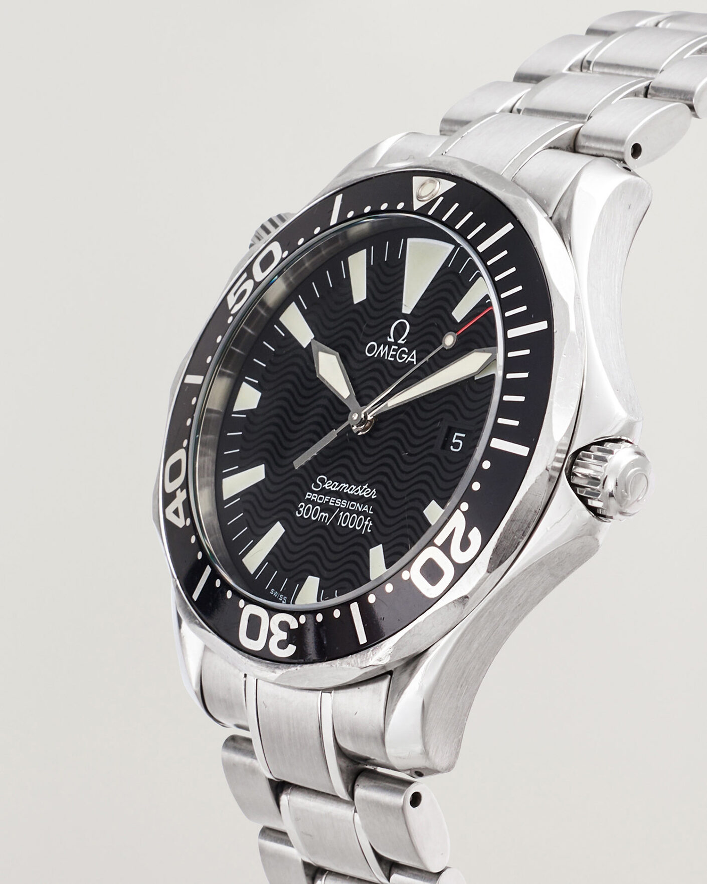 Men | Pre-Owned & Vintage Watches | Omega Pre-Owned | Seamaster Peter Blake