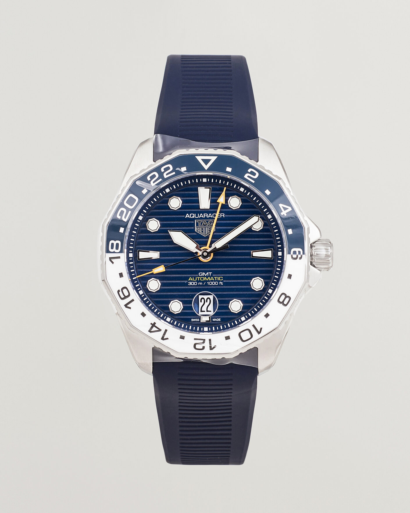 Men | Pre-Owned & Vintage Watches | Tag Heuer Pre-Owned | Acuaracer GMT