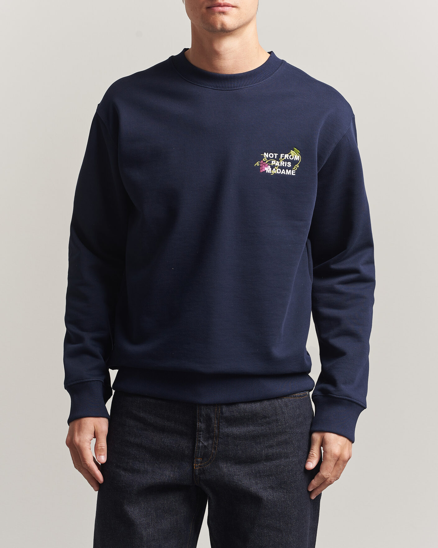 Men | Sweaters & Knitwear | Drôle de Monsieur | Vine Embroidered Slogan Sweatshirt Navy