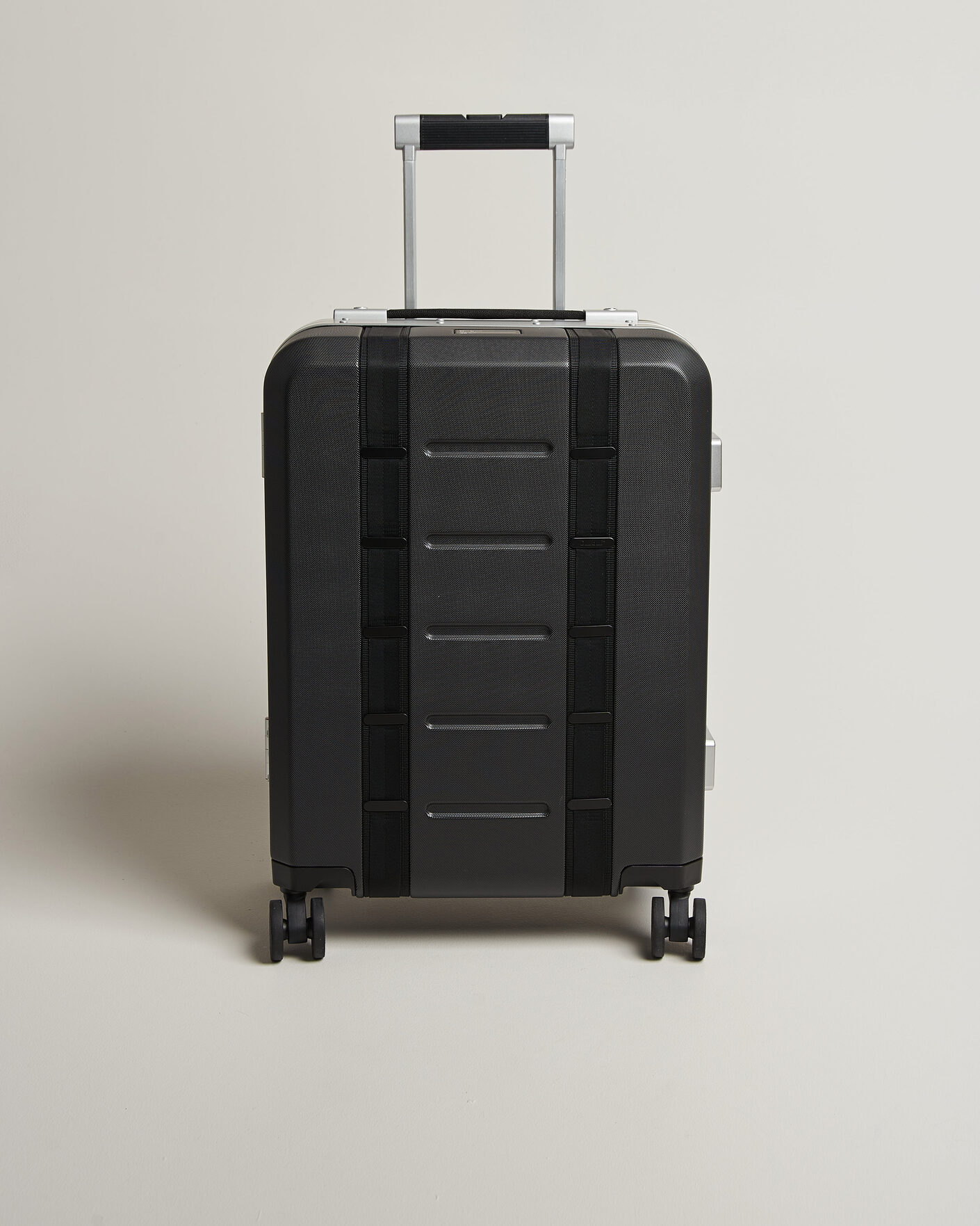 Men | Bags | DB | Ramverk Pro Carry On Silver/Black