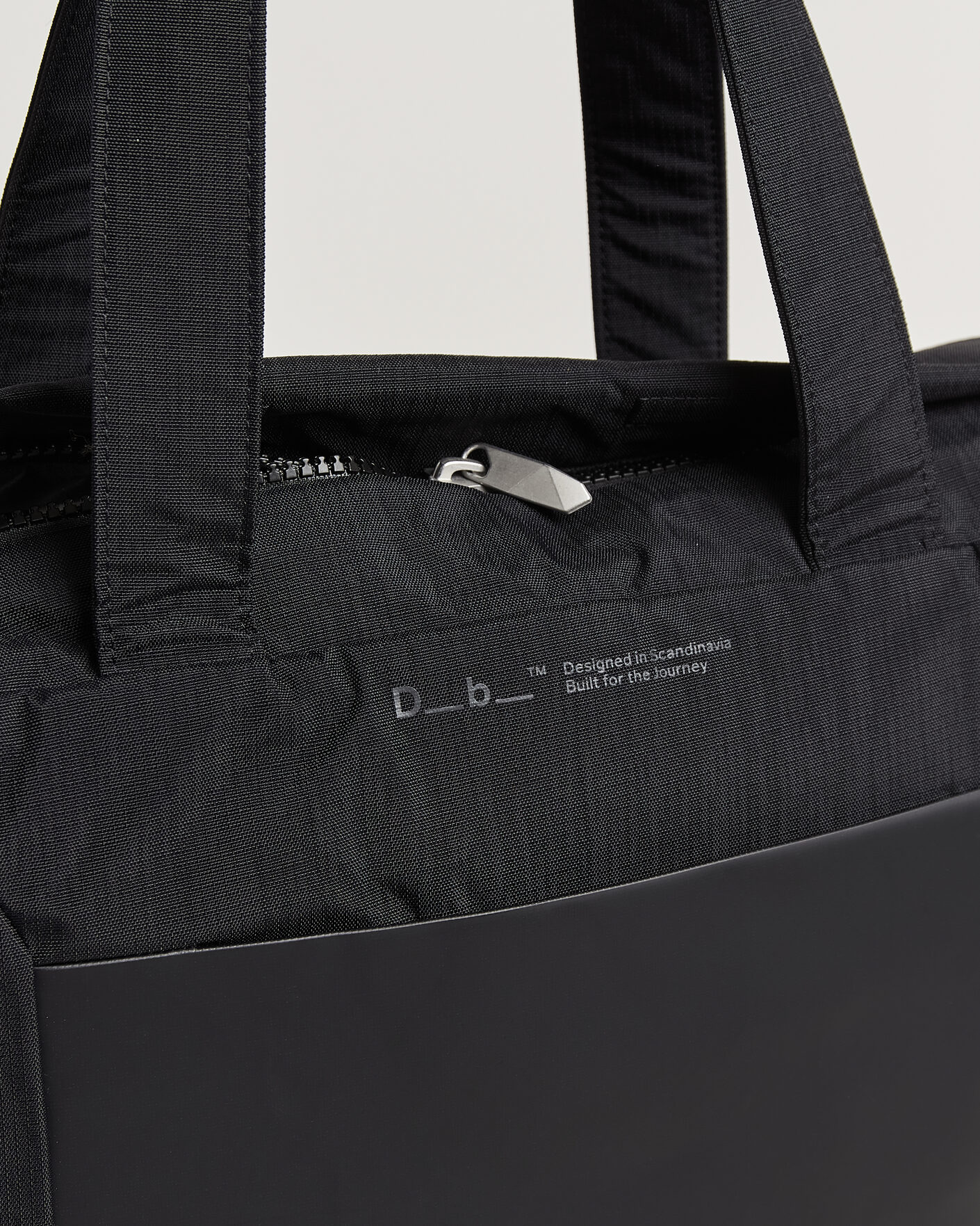 Men | Bags | DB | Entour Tote 22L Black Out