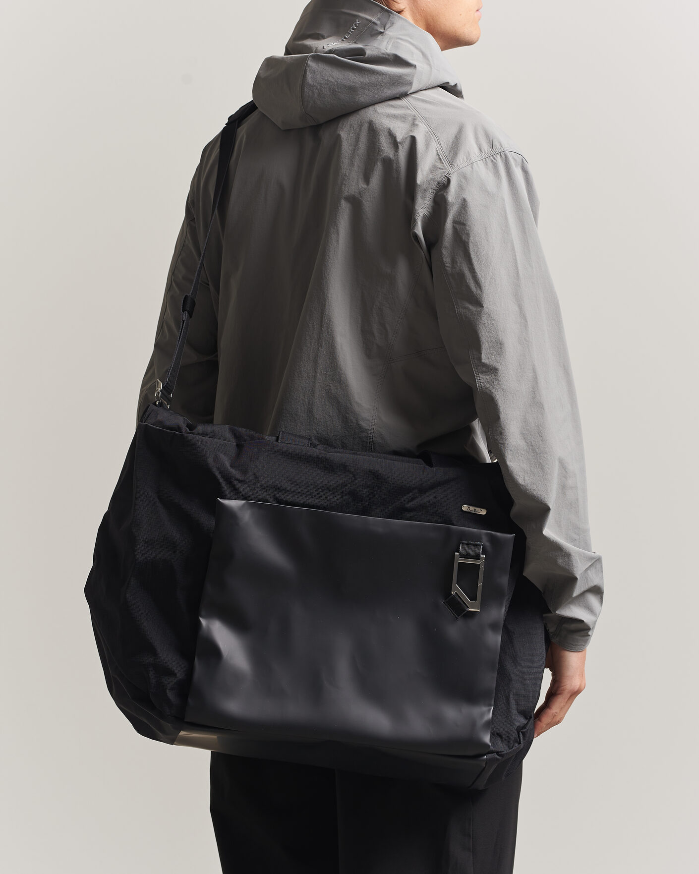 Men | Bags | DB | Entour Weekender 40L Black Out