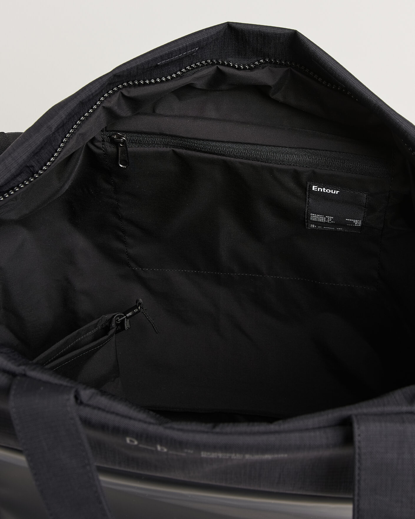 Men | Bags | DB | Entour Weekender 40L Black Out