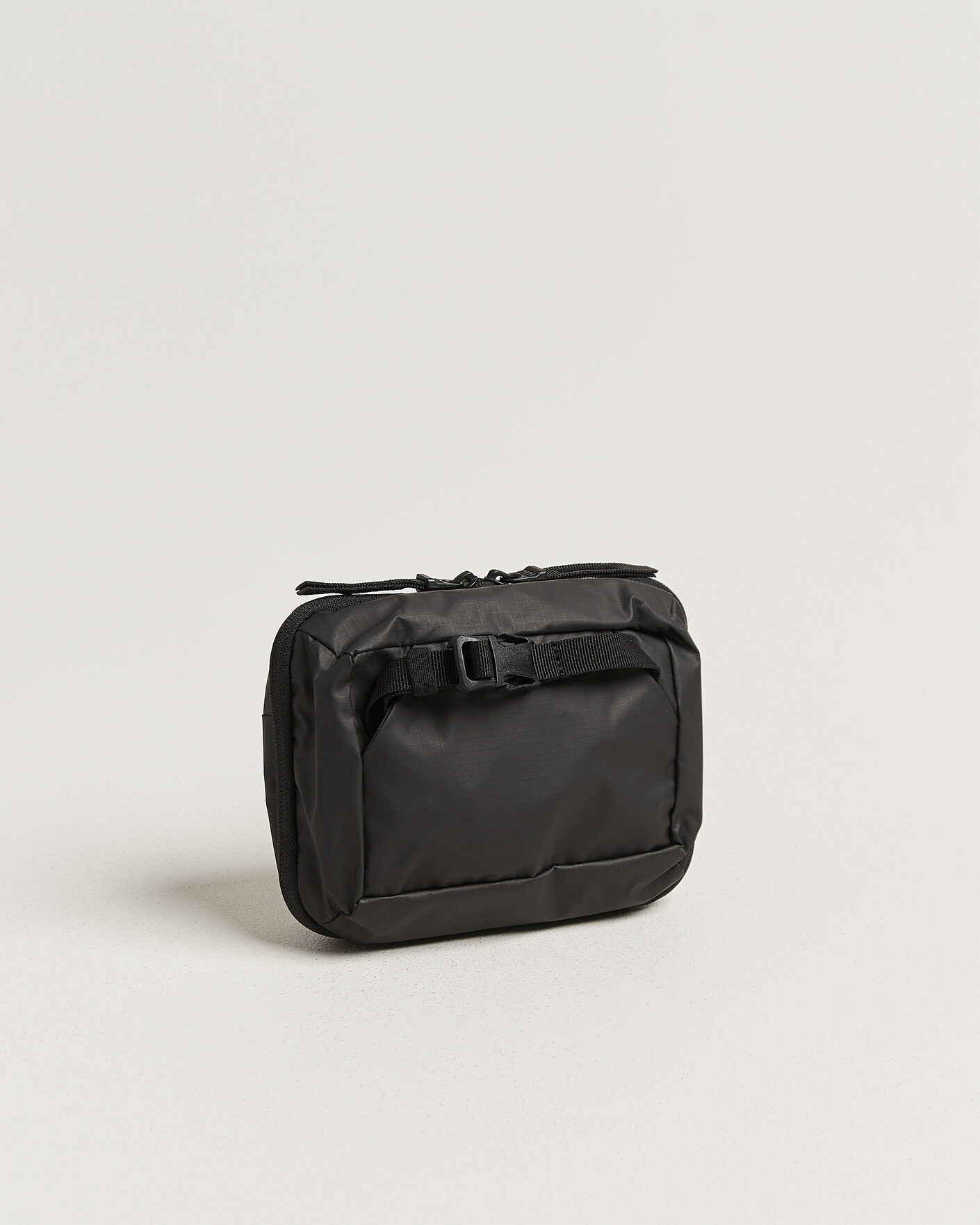 Men | DB Ramverk Tech Organizer Black Out | DB | Ramverk Tech Organizer Black Out