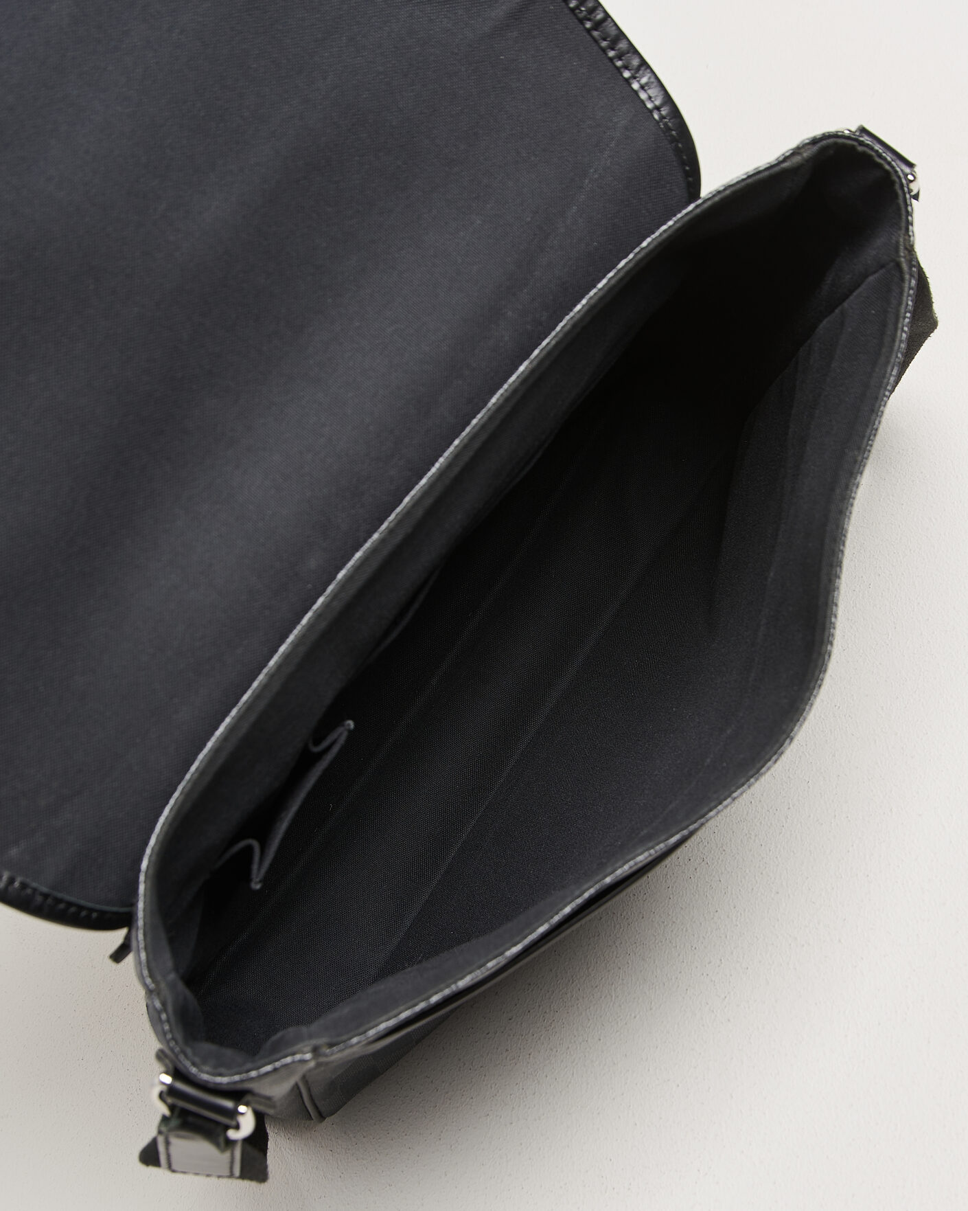 Men | Pre-Owned & Vintage Bags | Louis Vuitton Pre-Owned | Daniel MM Shoulder Bag Damier Graphite