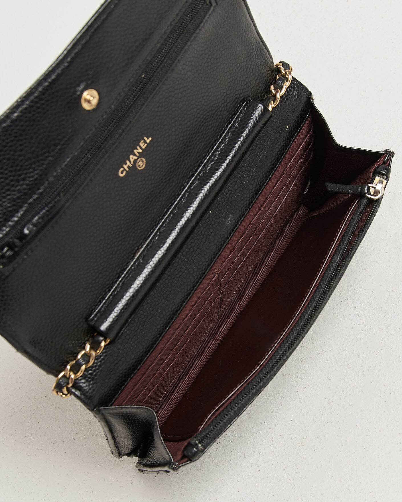 Men | Pre-Owned & Vintage Bags | Chanel Pre-Owned | Wallet On Chain Caviar Leather Black