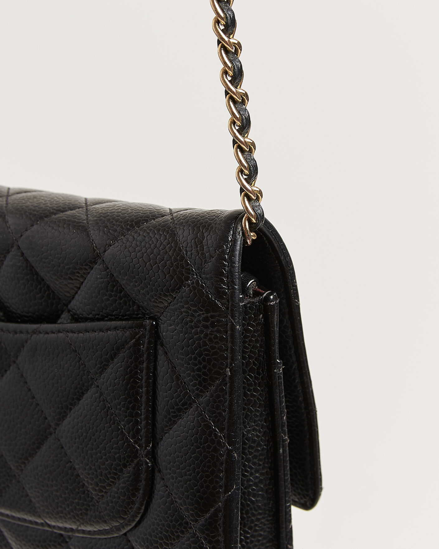 Men | Pre-Owned & Vintage Bags | Chanel Pre-Owned | Wallet On Chain Caviar Leather Black