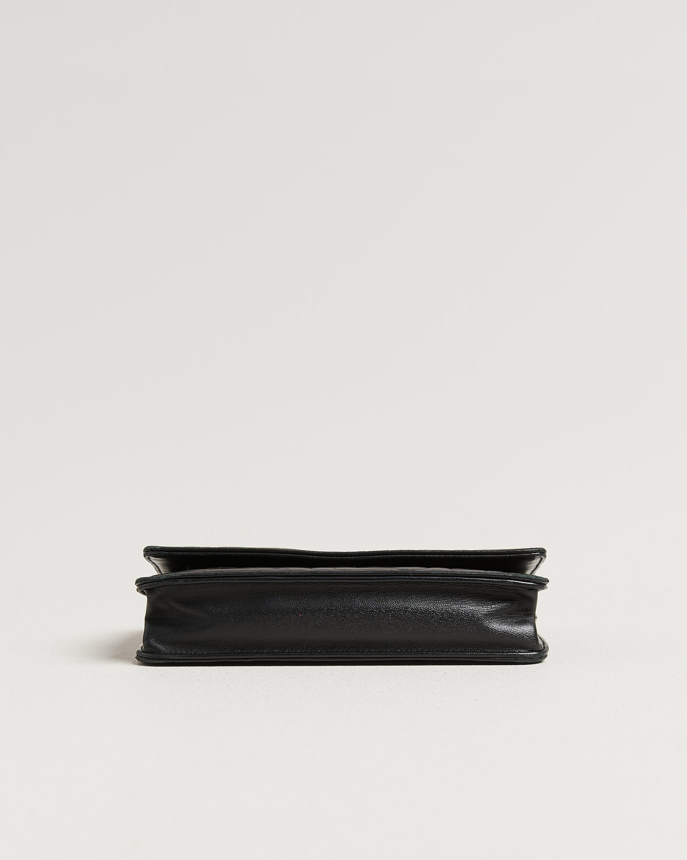 Men | Pre-Owned & Vintage Bags | Chanel Pre-Owned | Wallet On Chain Camelia Lambskin Black