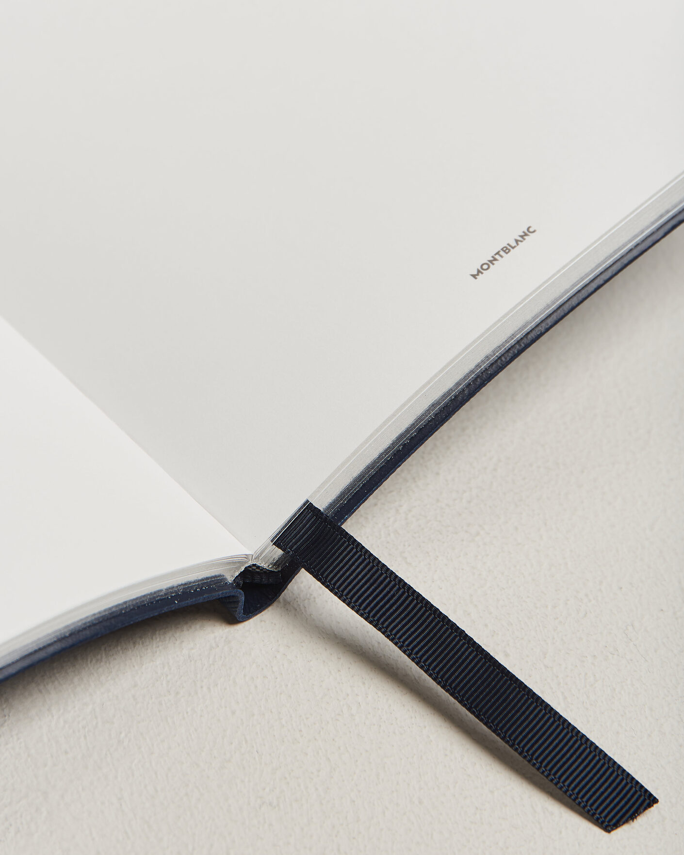 Men | Notebooks | Montblanc | Notebook Medium, Saffiano Leather Ink Blue