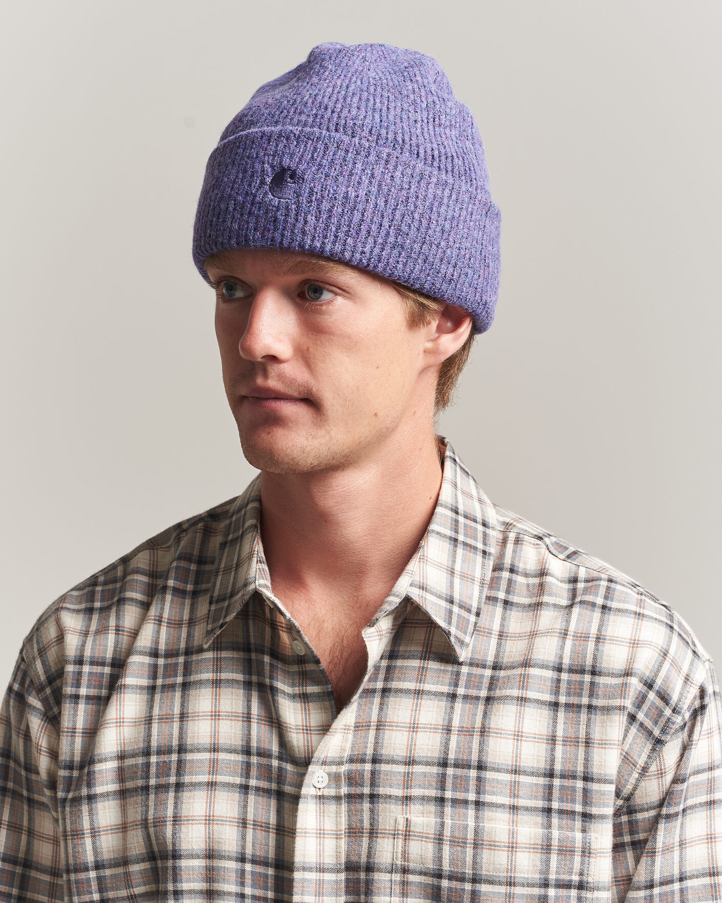 Men | Beanies | Carhartt WIP | Curtis Tonal Logo Beanie Shady Purple