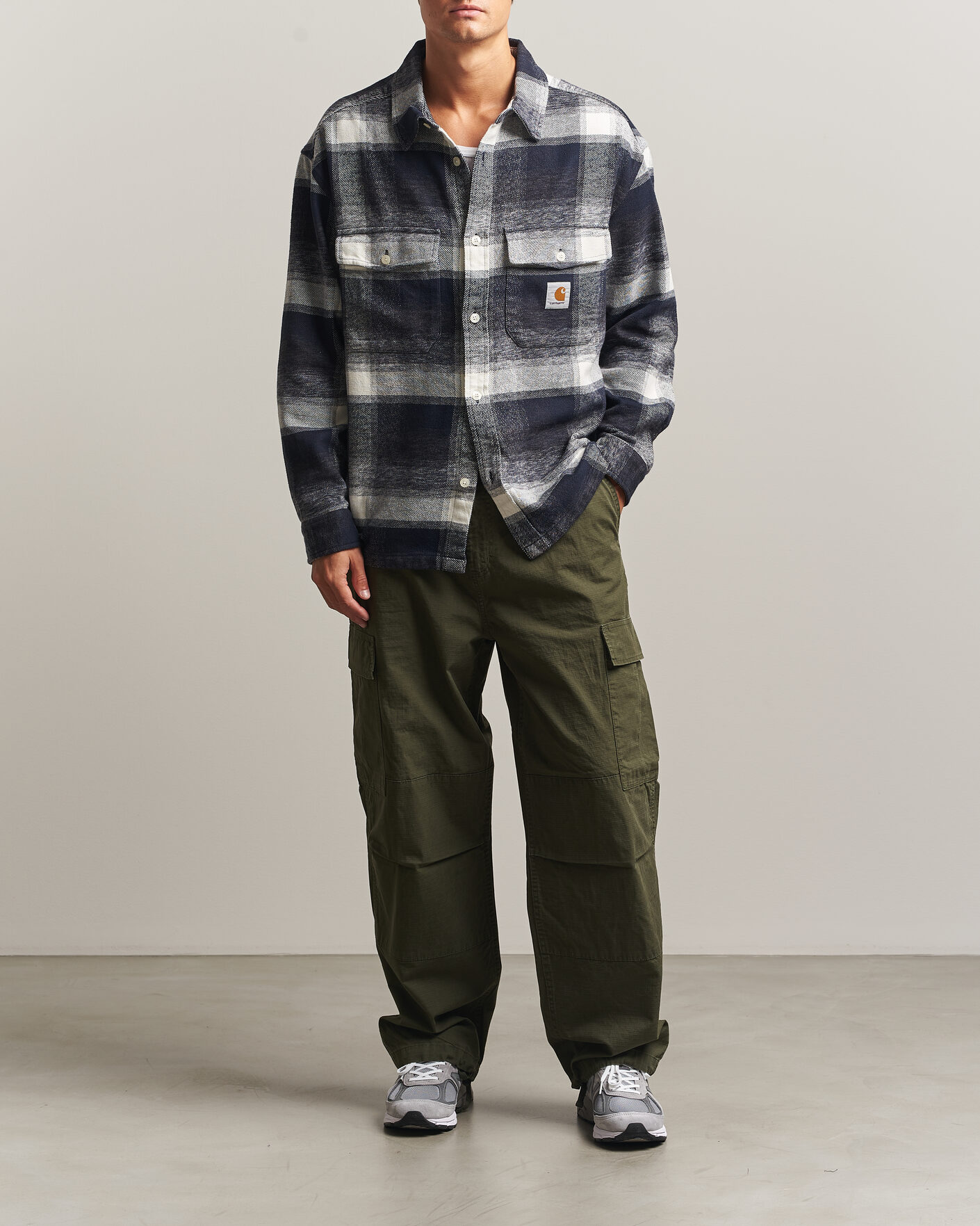 Men | Trousers | Carhartt WIP | OG Cargo Pant Cypress