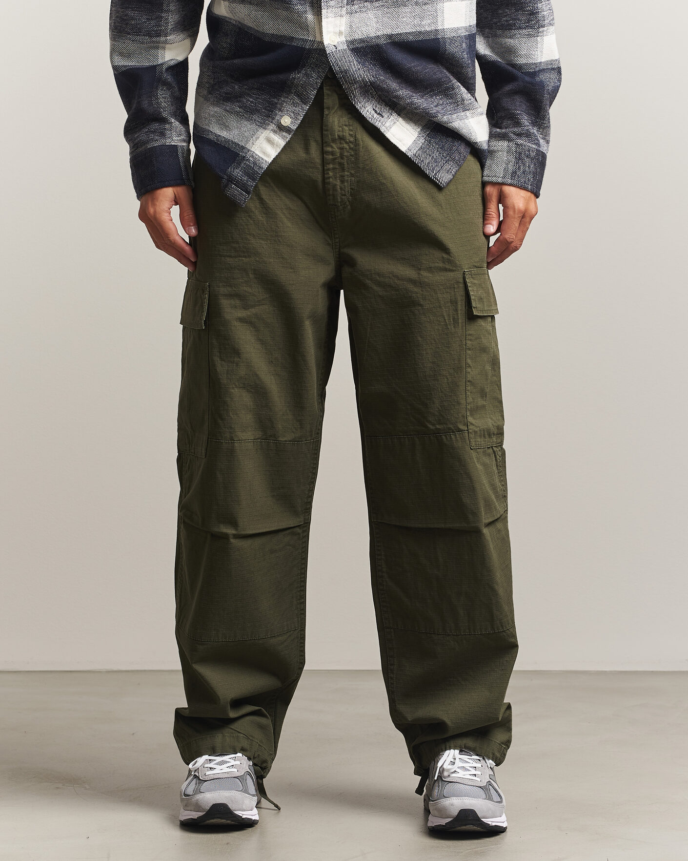 Men | Trousers | Carhartt WIP | OG Cargo Pant Cypress