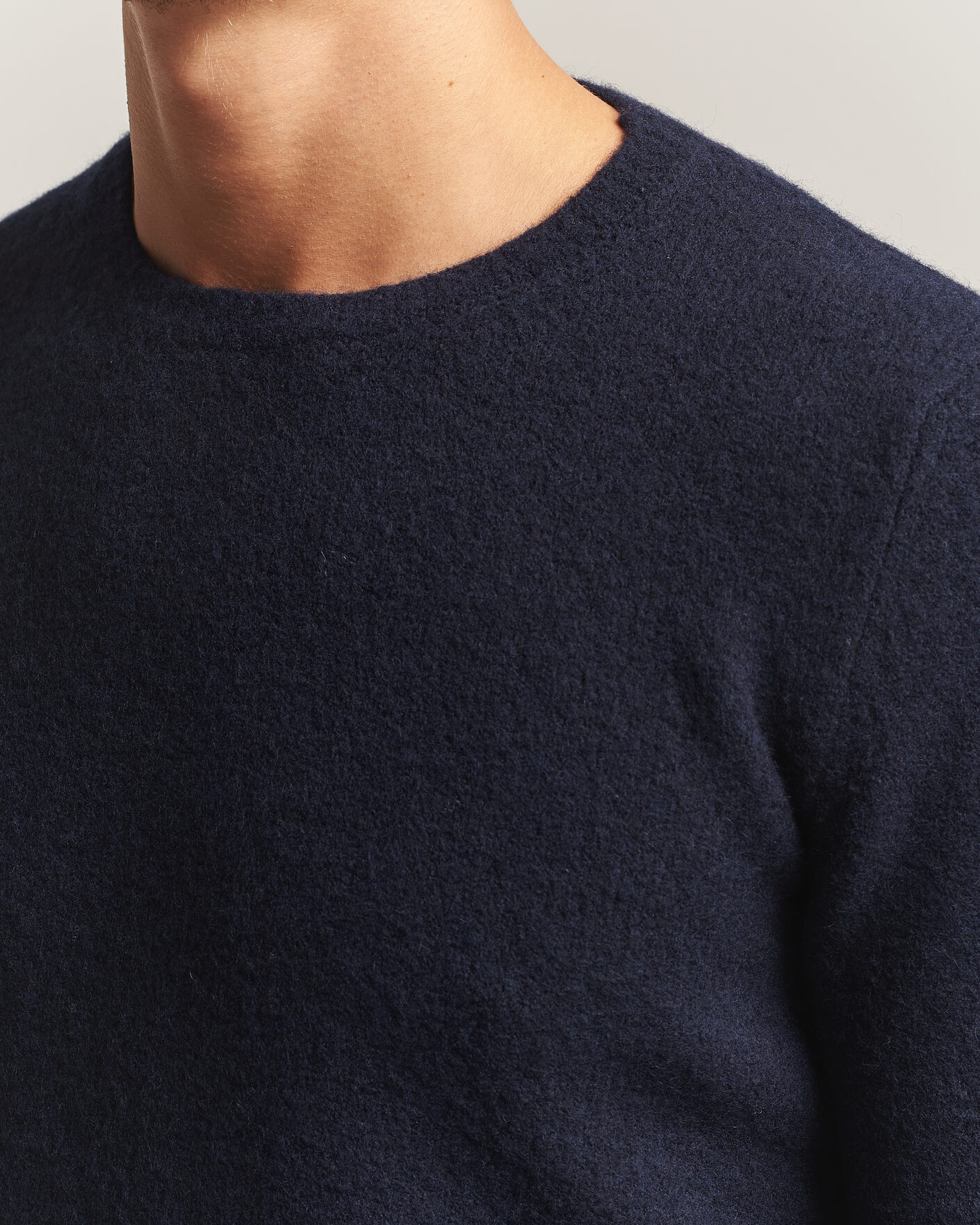 Men | Sweaters & Knitwear | Fedeli | Cashmere Blend Boucle Sweater Navy