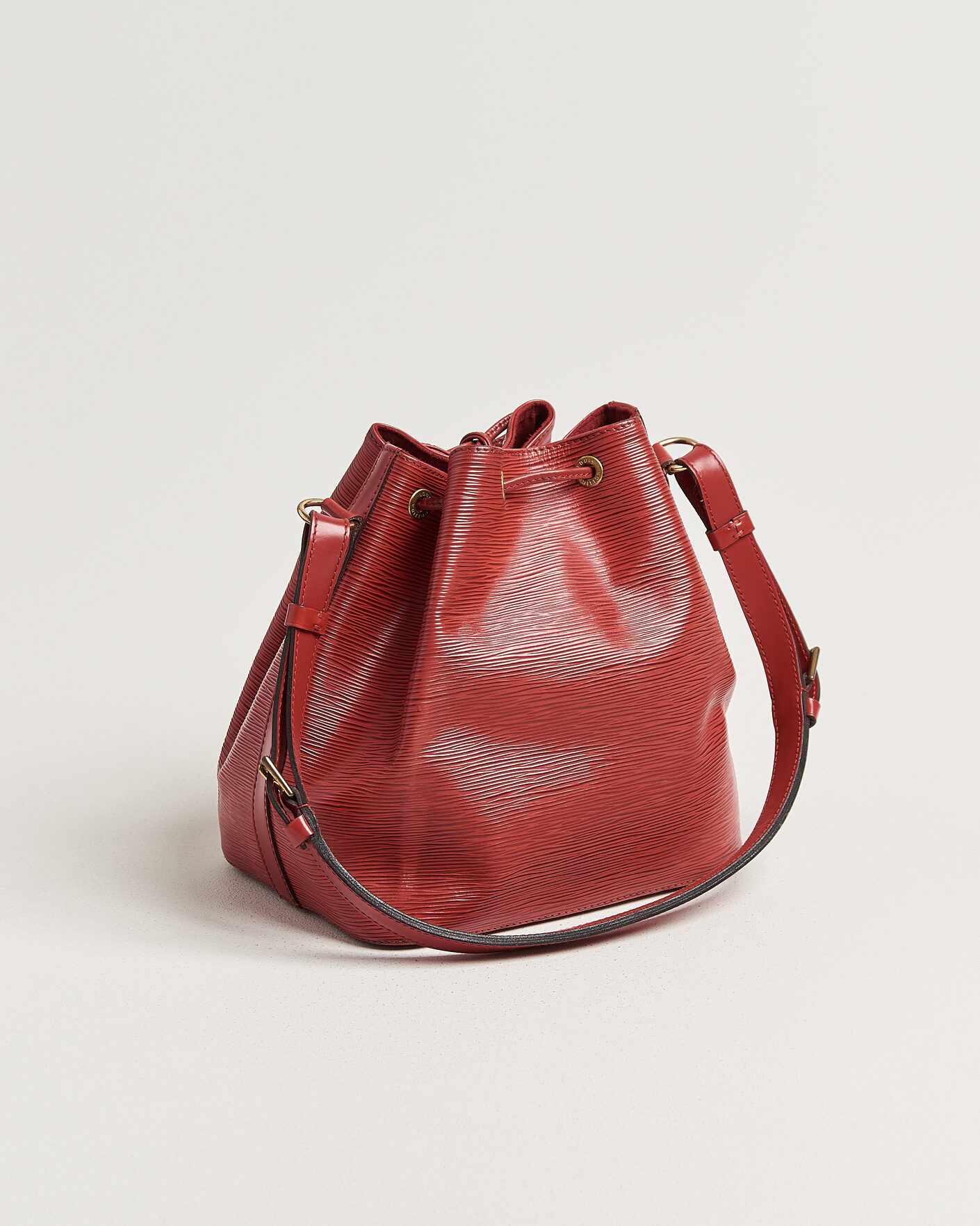 Men | Pre-Owned & Vintage Bags | Louis Vuitton Pre-Owned | Petit Noé Epi Leather Red