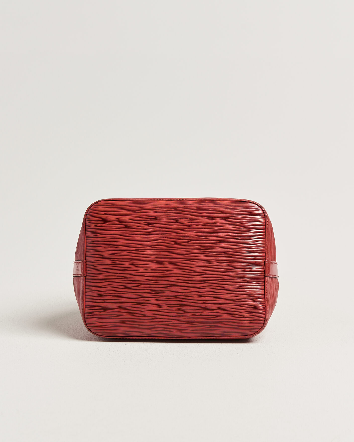 Men | Pre-Owned & Vintage Bags | Louis Vuitton Pre-Owned | Petit Noé Epi Leather Red