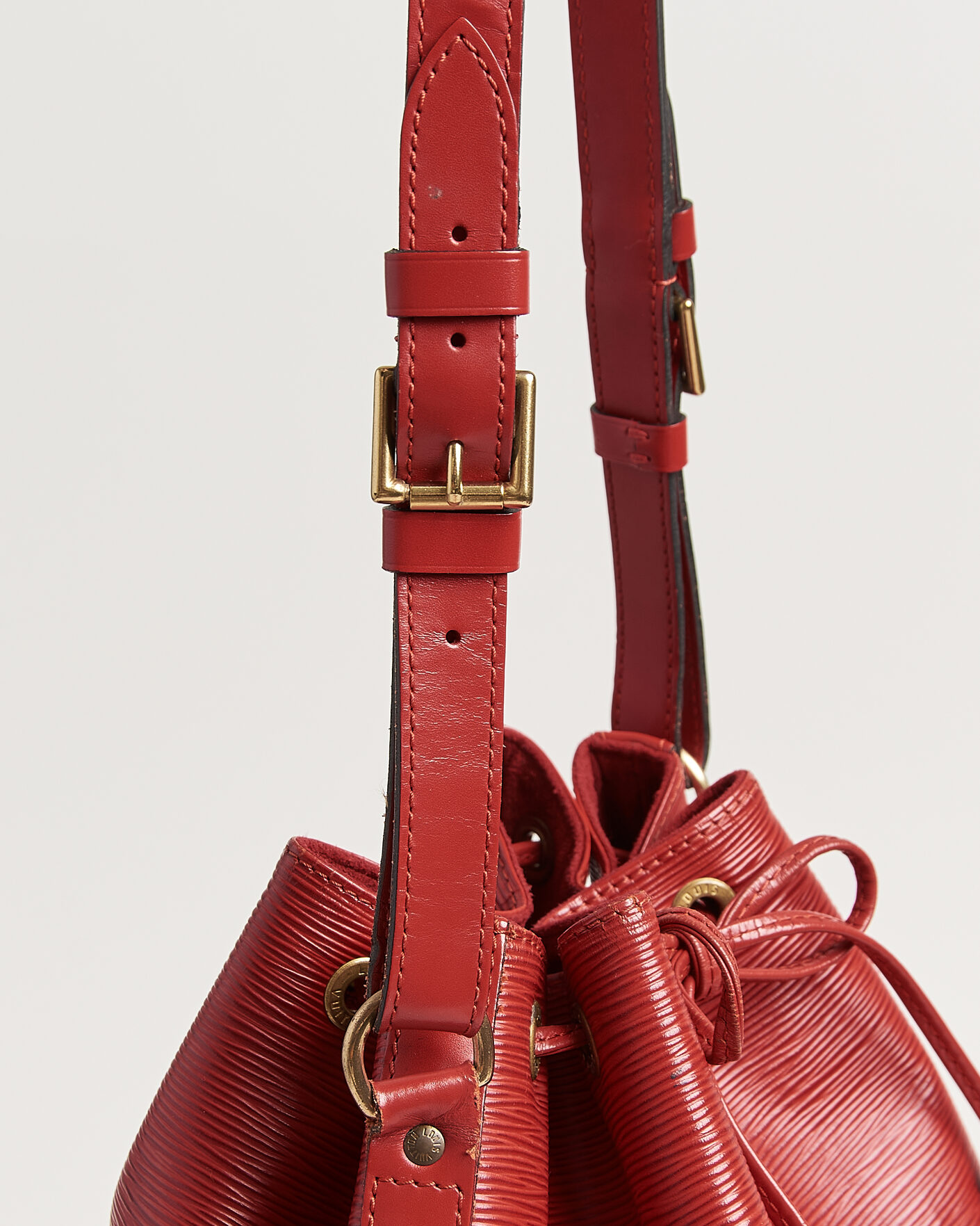 Men | Pre-Owned & Vintage Bags | Louis Vuitton Pre-Owned | Noé Epi Leather Red