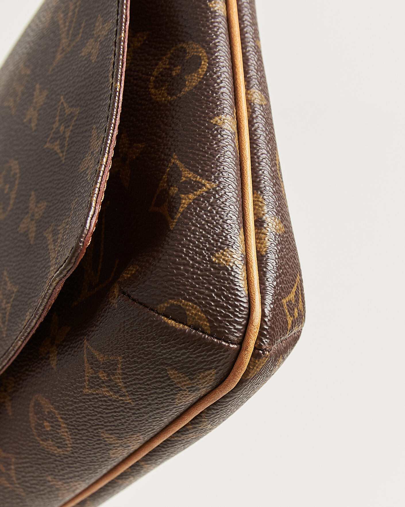 Men | Pre-Owned & Vintage Bags | Louis Vuitton Pre-Owned | Musette Tango Bag Monogram