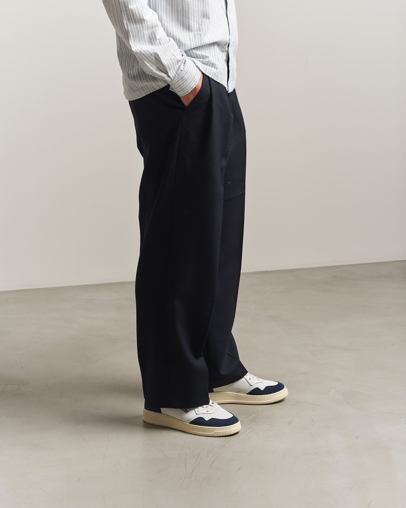 Men | Sneakers | Autry | Medalist Low Soft Leather/Suede Sneaker White/Denim