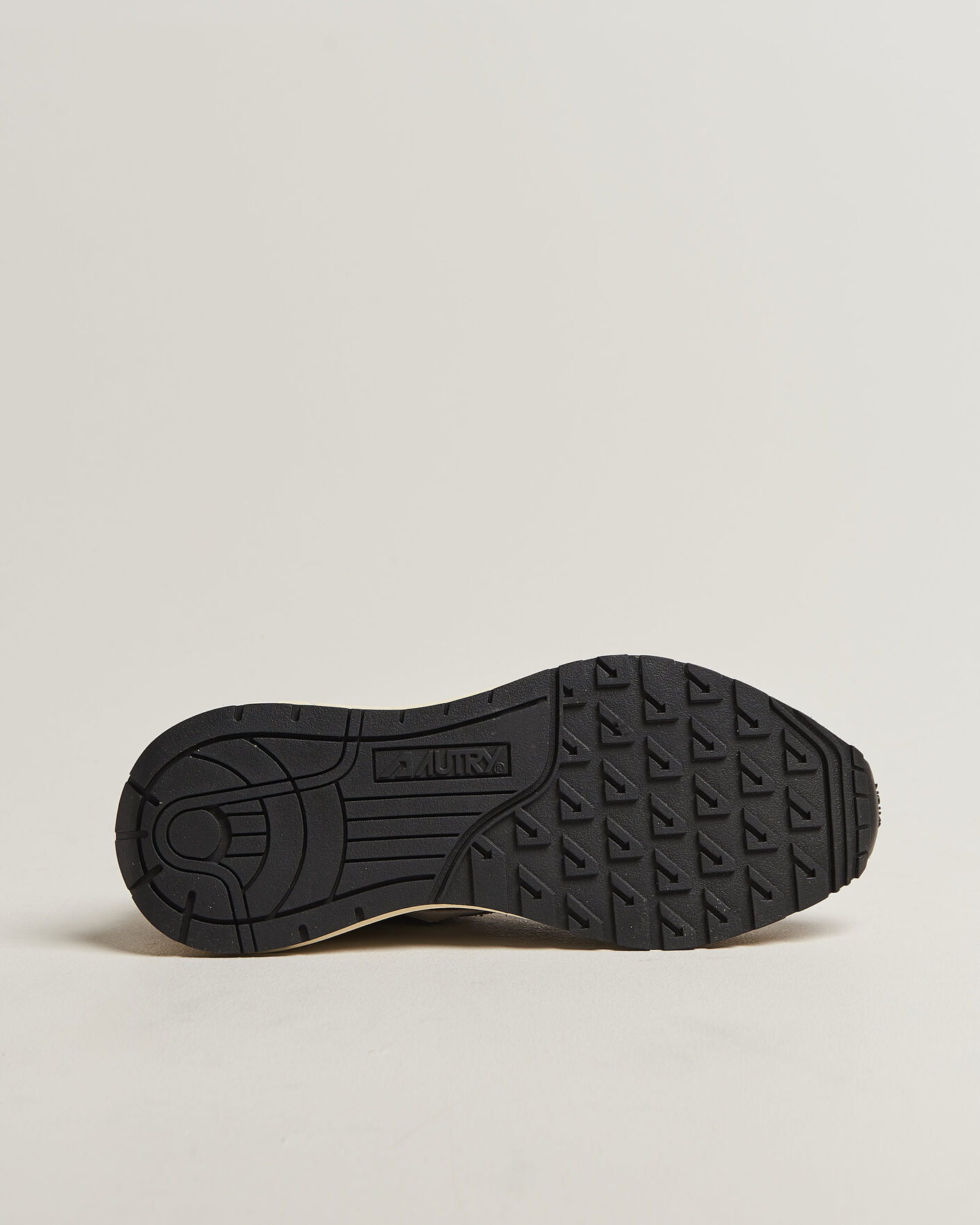 Men | Sneakers | Autry | Reelwind Running Sneaker Tundra Brown