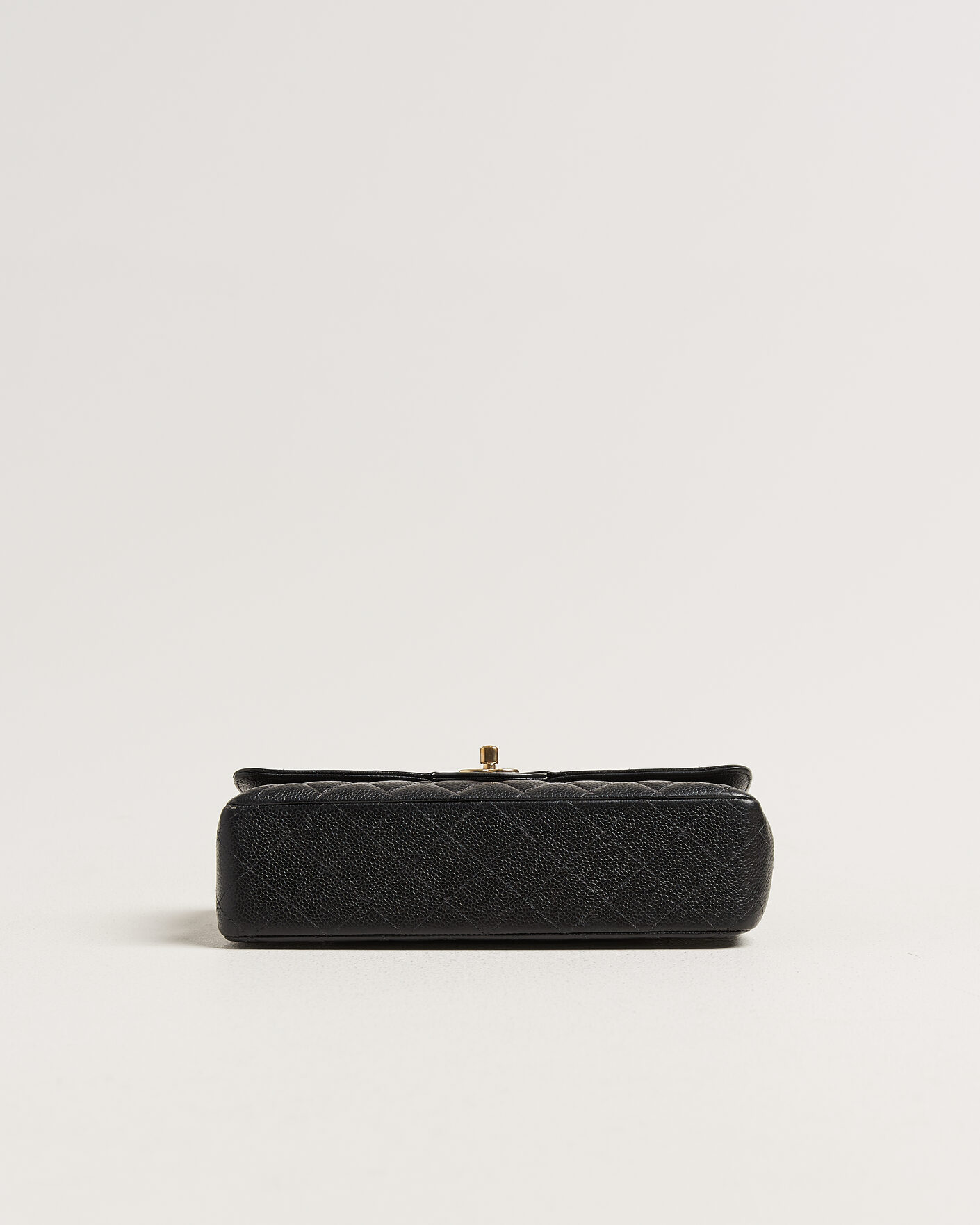 Men | Chanel Pre-Owned Classic Medium Double Flap Bag Caviar Leather Black | Chanel Pre-Owned | Classic Medium Double Flap Bag Caviar Leather Black
