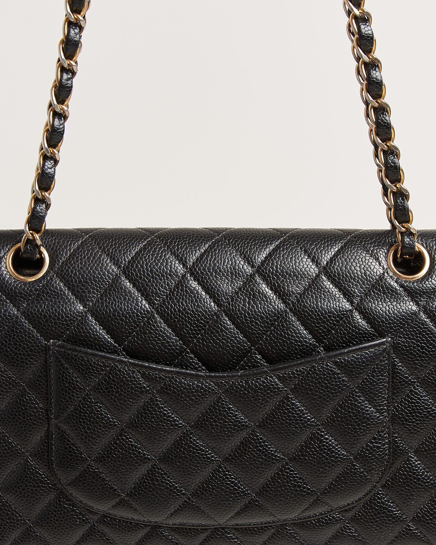 Men | Chanel Pre-Owned Classic Medium Double Flap Bag Caviar Leather Black | Chanel Pre-Owned | Classic Medium Double Flap Bag Caviar Leather Black