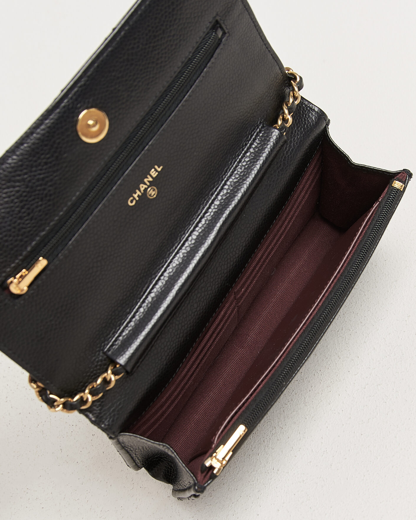 Men | Pre-Owned & Vintage Bags | Chanel Pre-Owned | Wallet On Chain Caviar Leather Black