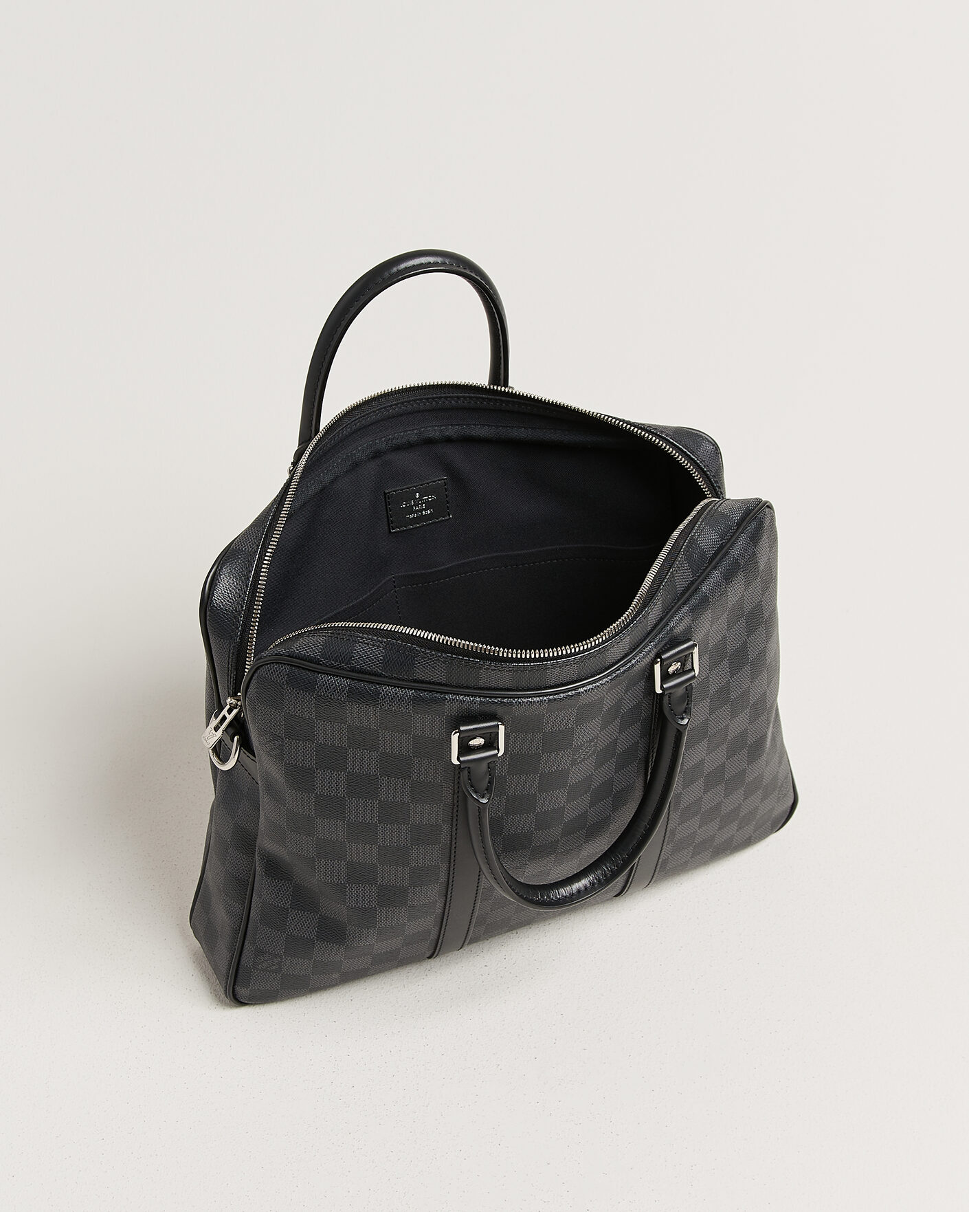 Men | Louis Vuitton Pre-Owned Porte Documents Damier Graphite | Louis Vuitton Pre-Owned | Porte Documents Damier Graphite