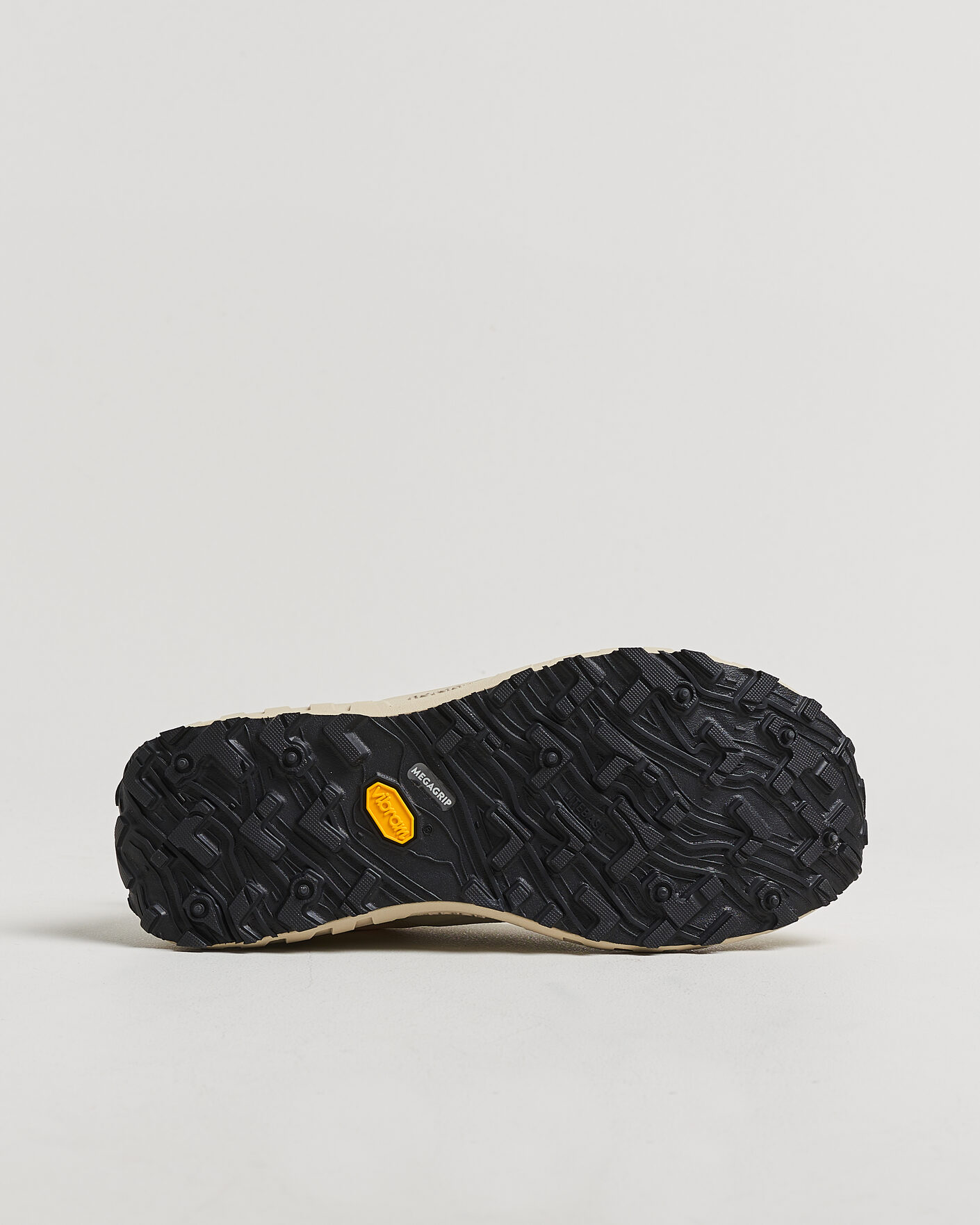 Men | Trail Sneakers | Norda | 001A Running Sneakers Almond