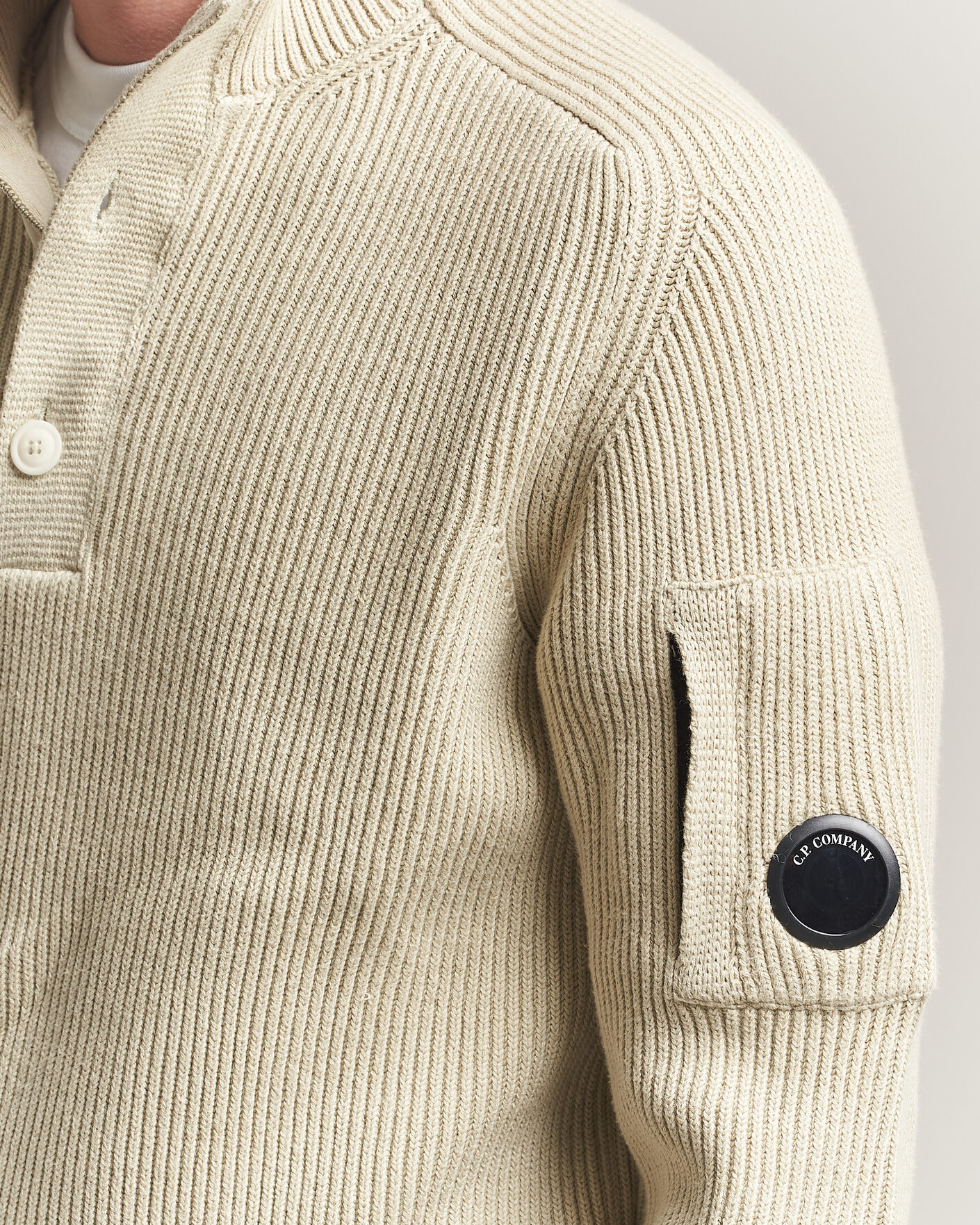 Men | Sweaters & Knitwear | C.P. Company | Full Rib Knitted Cotton Half Button Light Grey
