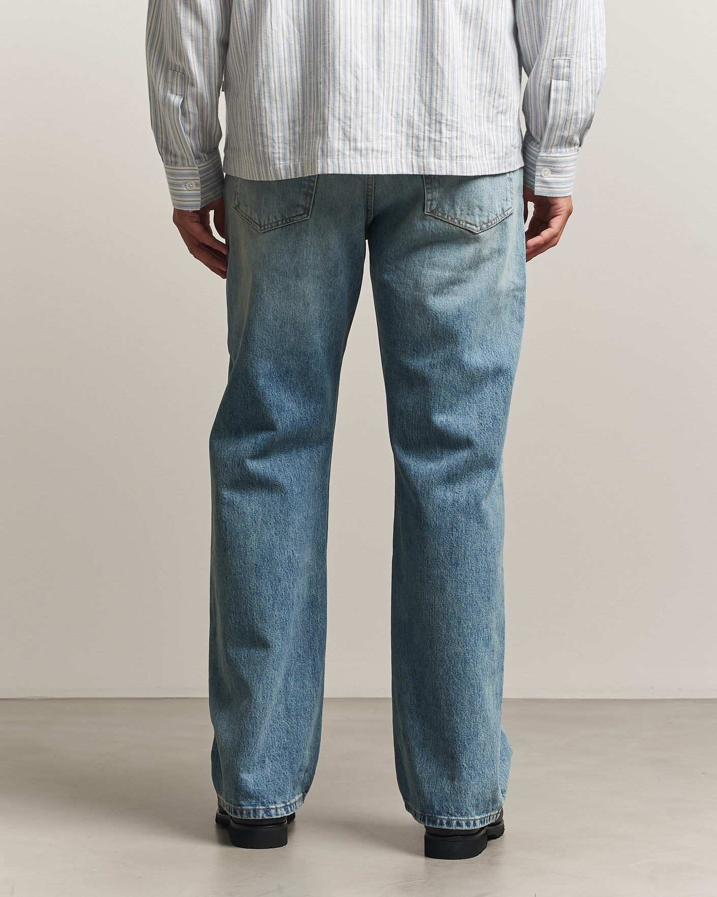 Men | Trousers | Jeanerica | VM009 Vega Jeans Light Fresco