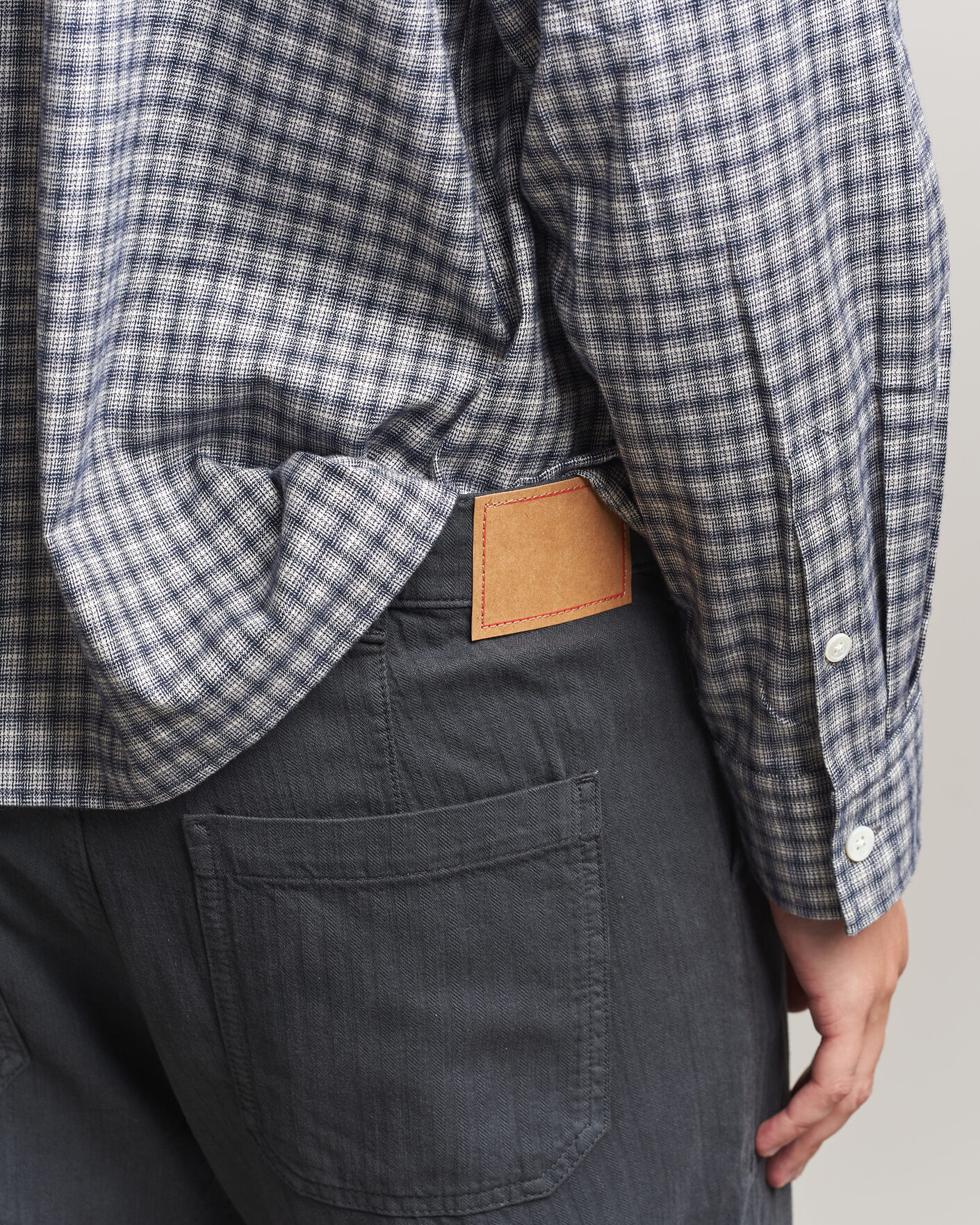 Men | Trousers | Jeanerica | Genua Worker Chino Chevron Anthracite