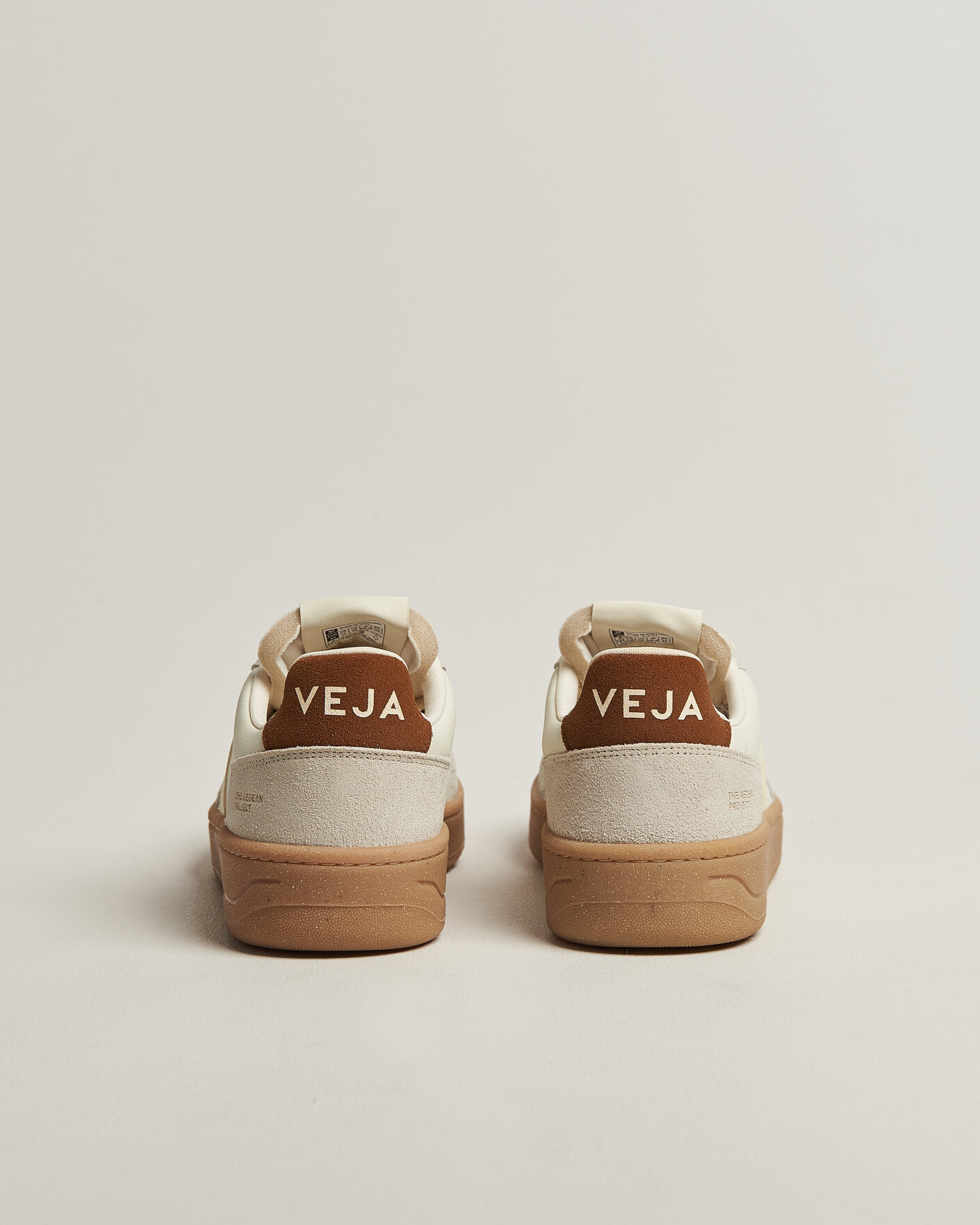 Men | Sneakers | Veja | V-82 Sneaker Pure Calcaire/Cognac