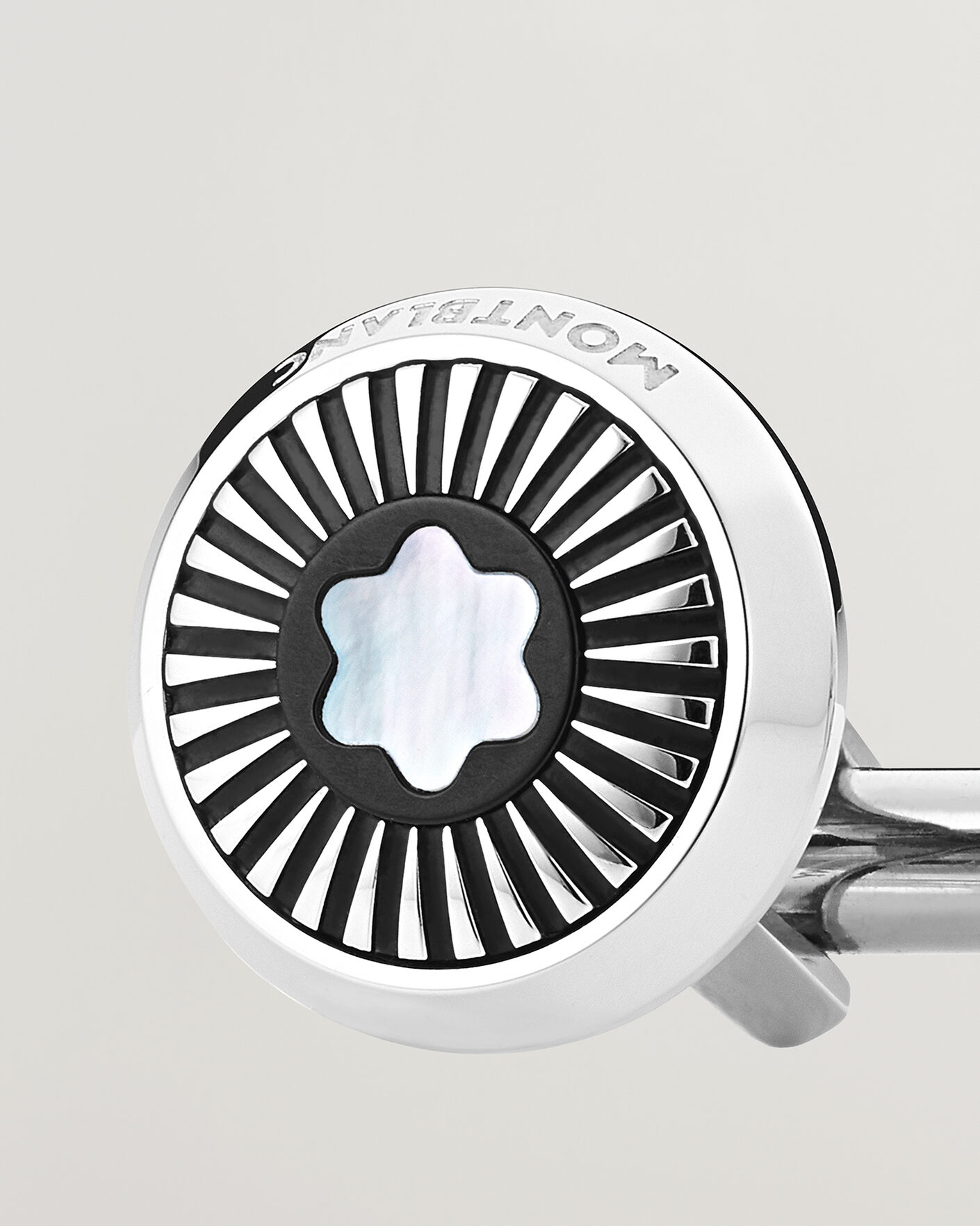 Men | Cufflinks | Montblanc | Ray Pattern Mother-of-Pearl Snowcap Cufflinks