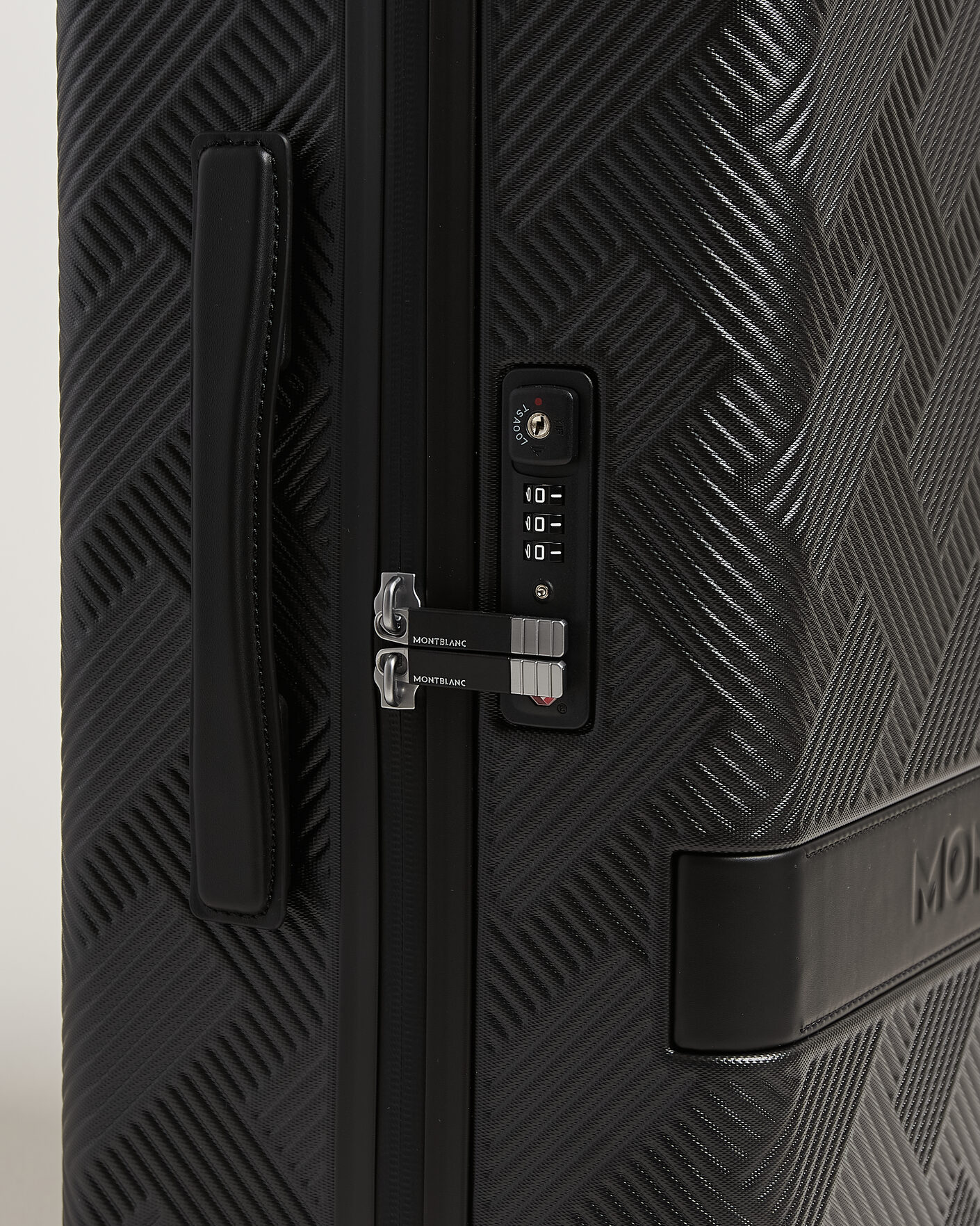Men | Bags | Montblanc | #MY4810 Extreme 3.0 Cabin Black