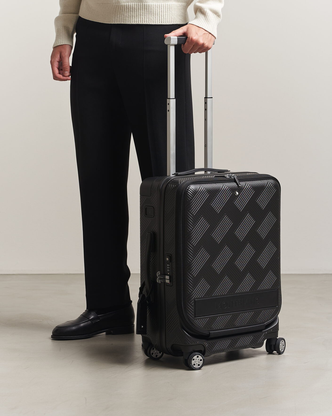 Men | Bags | Montblanc | #MY4810 Extreme 3.0 Cabin with Pocket Black