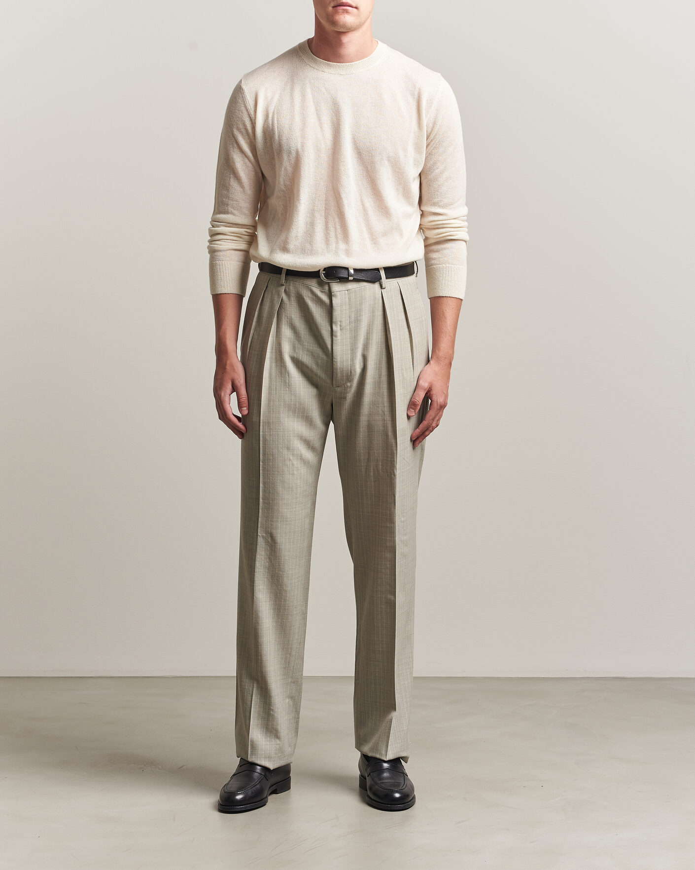 Men | Trousers | Ralph Lauren Purple Label | Glenn Pinstriped Pleated Wool Trousers Grey