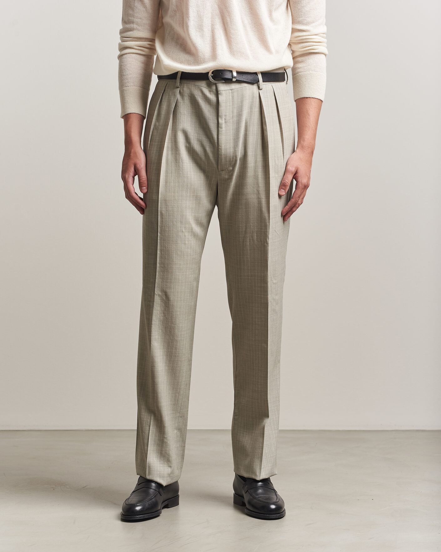 Men | Trousers | Ralph Lauren Purple Label | Glenn Pinstriped Pleated Wool Trousers Grey
