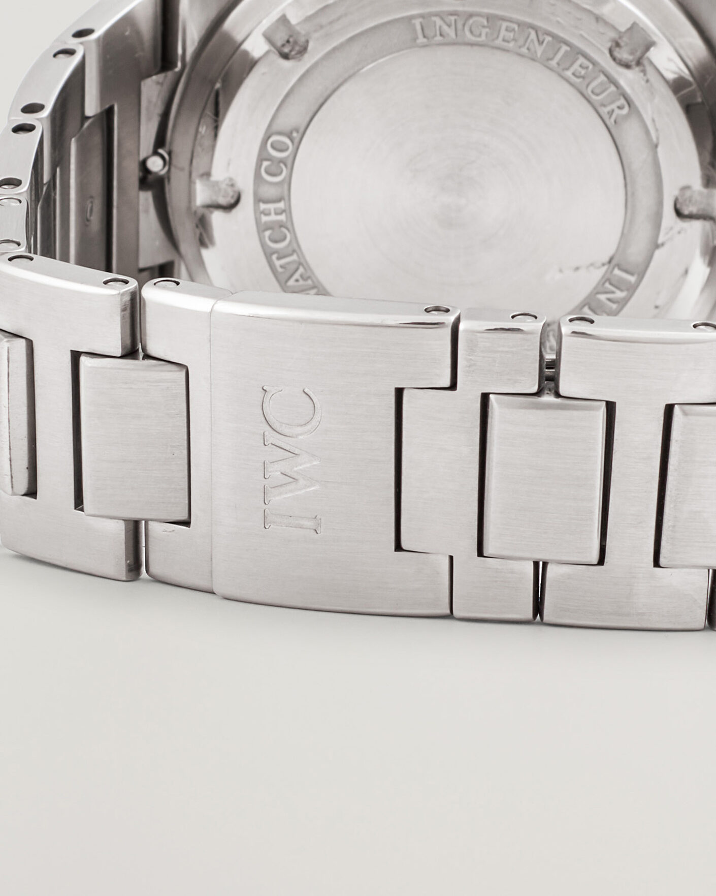 Men | Pre-Owned & Vintage Watches | IWC Pre-Owned | Ingenieur 