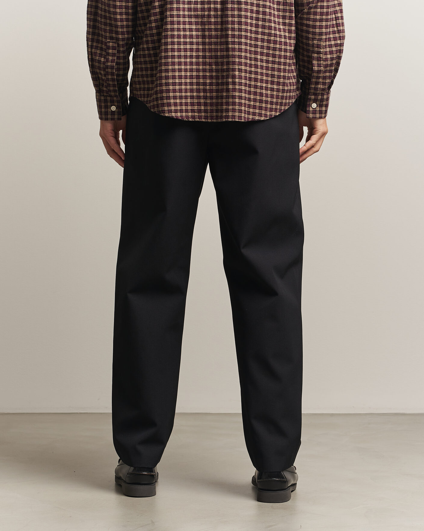 Men | Trousers | A.P.C. | Renato Pleated Trousers Black