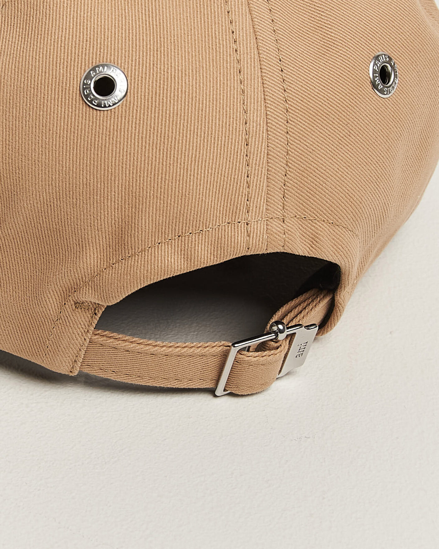 Men | Hats & Caps | AMI | Contrasted Heart Logo Cap Beige Mastic