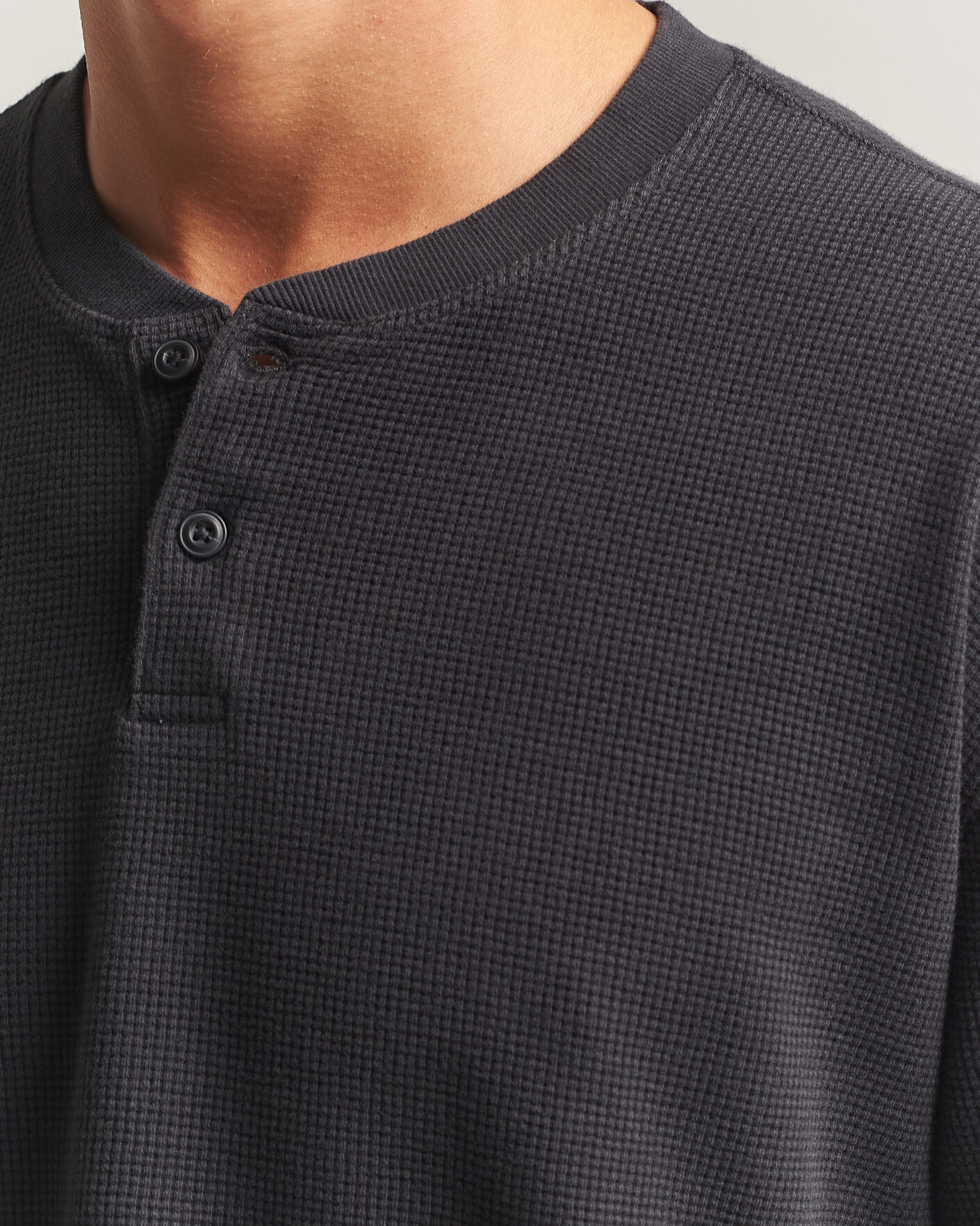 Men | Sweaters & Knitwear | Levi's | Relaxed Henley Mineral Black