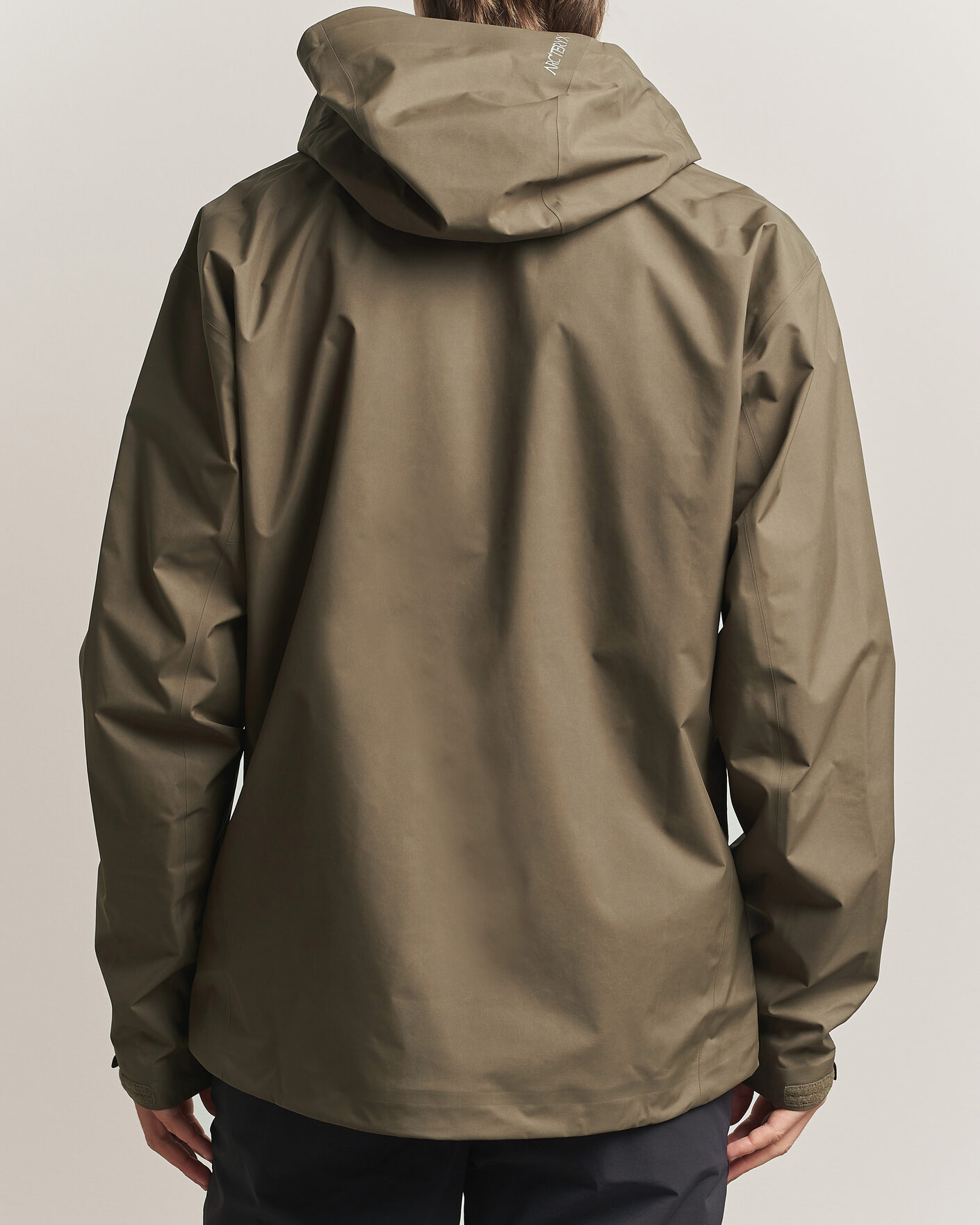 Men | Coats & Jackets | Arc'teryx | Beta Gore-Tex Jacket Mongoose