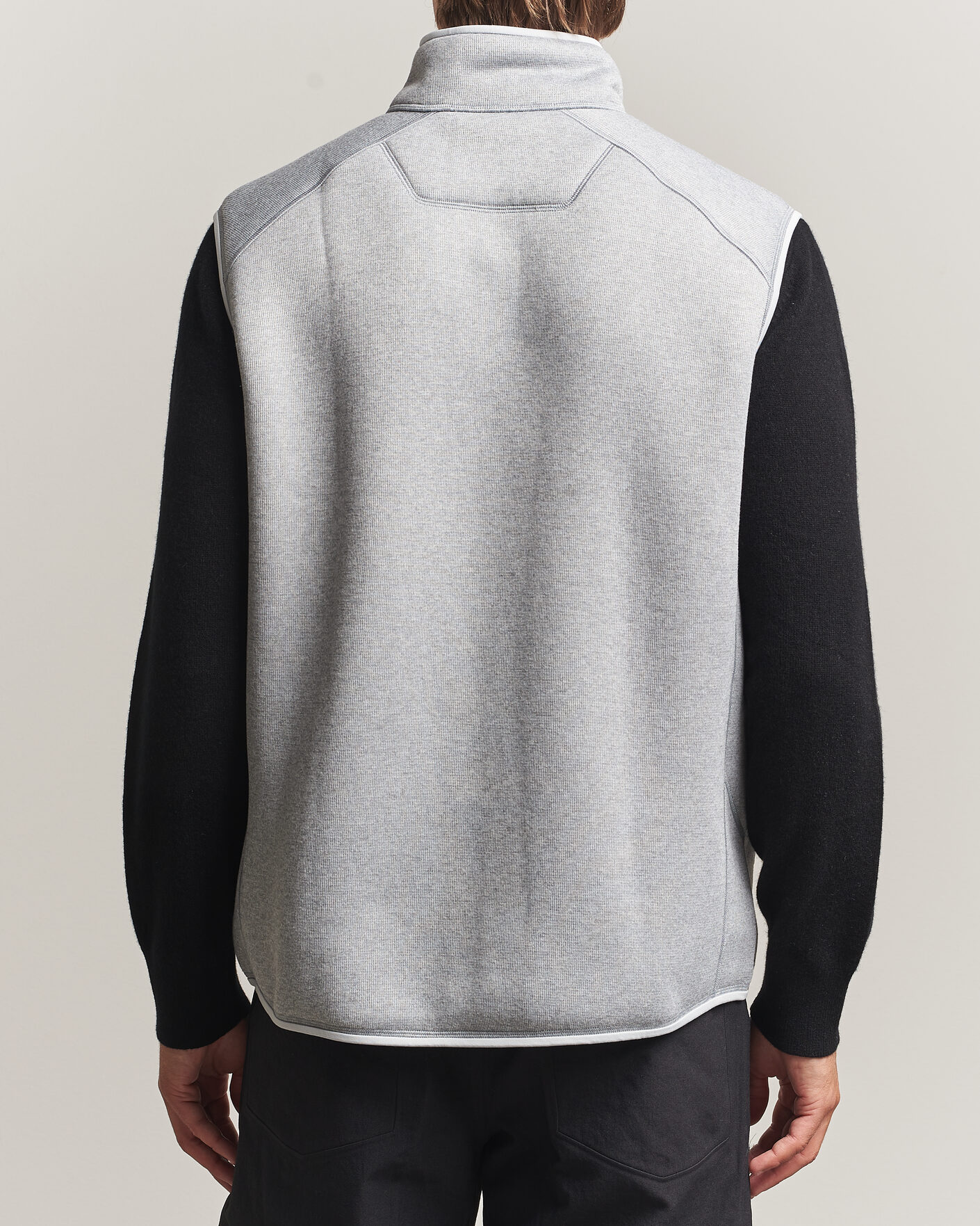 Men | Sweaters & Knitwear | Arc'teryx | Covert Vest Solitude Heather